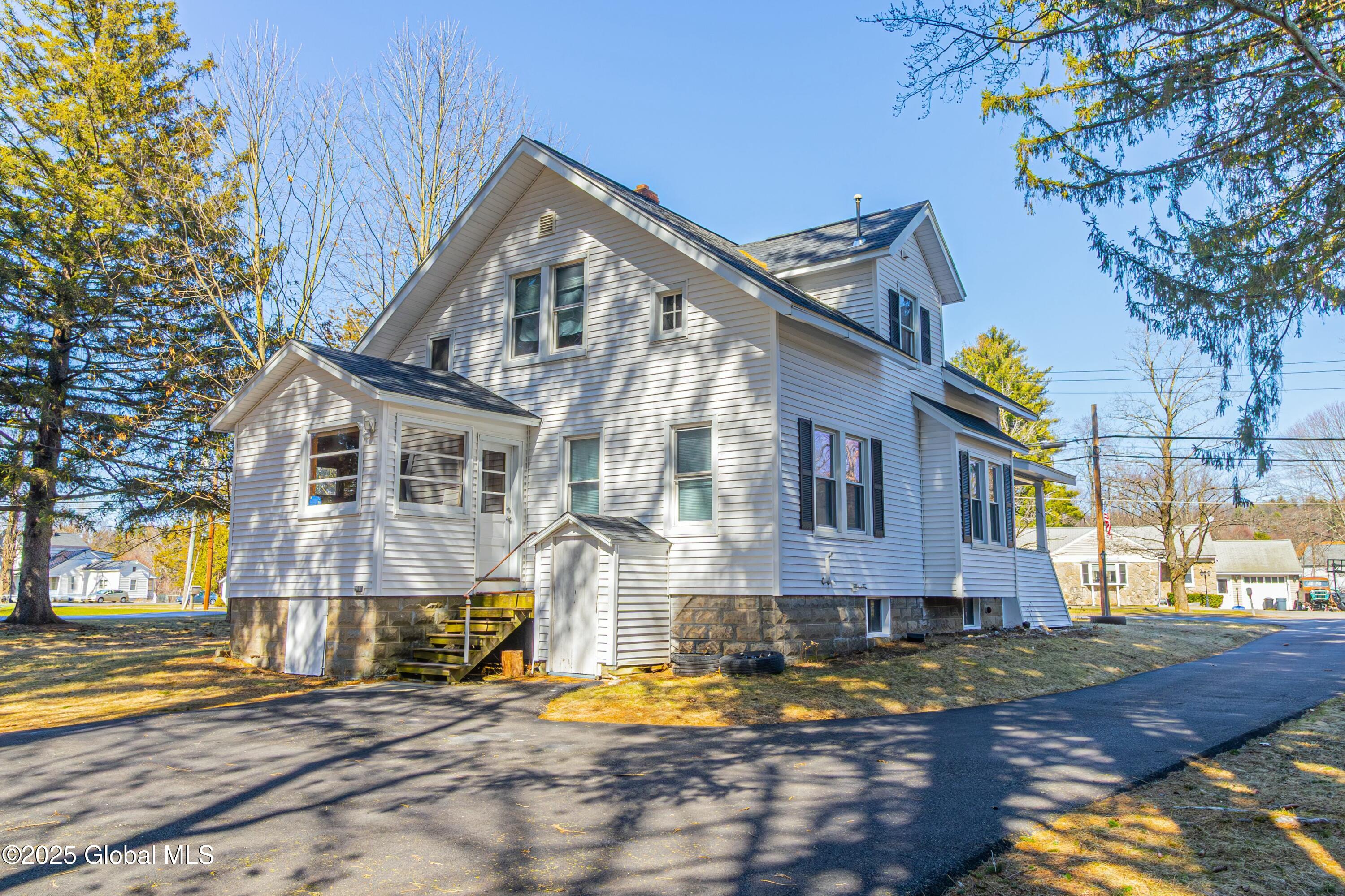 216 Consaul Road, Colonie, New York image 6