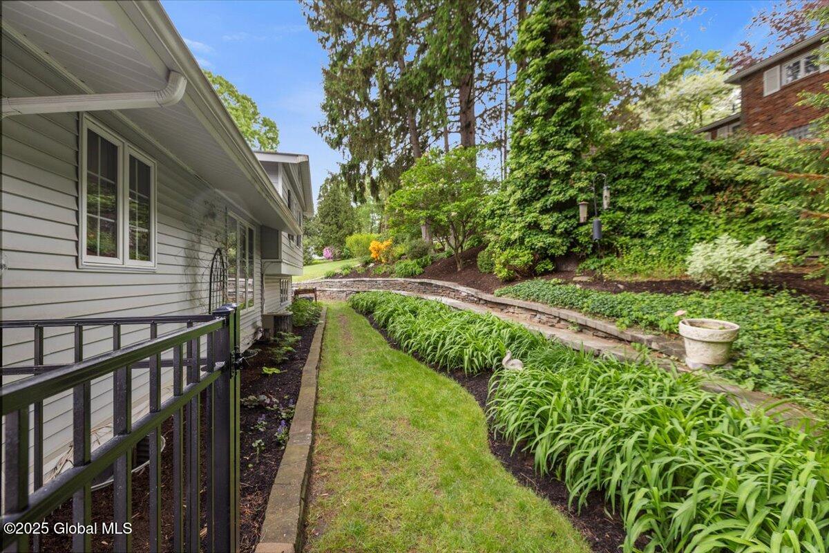1335 Stanley Lane, Niskayuna, New York image 39