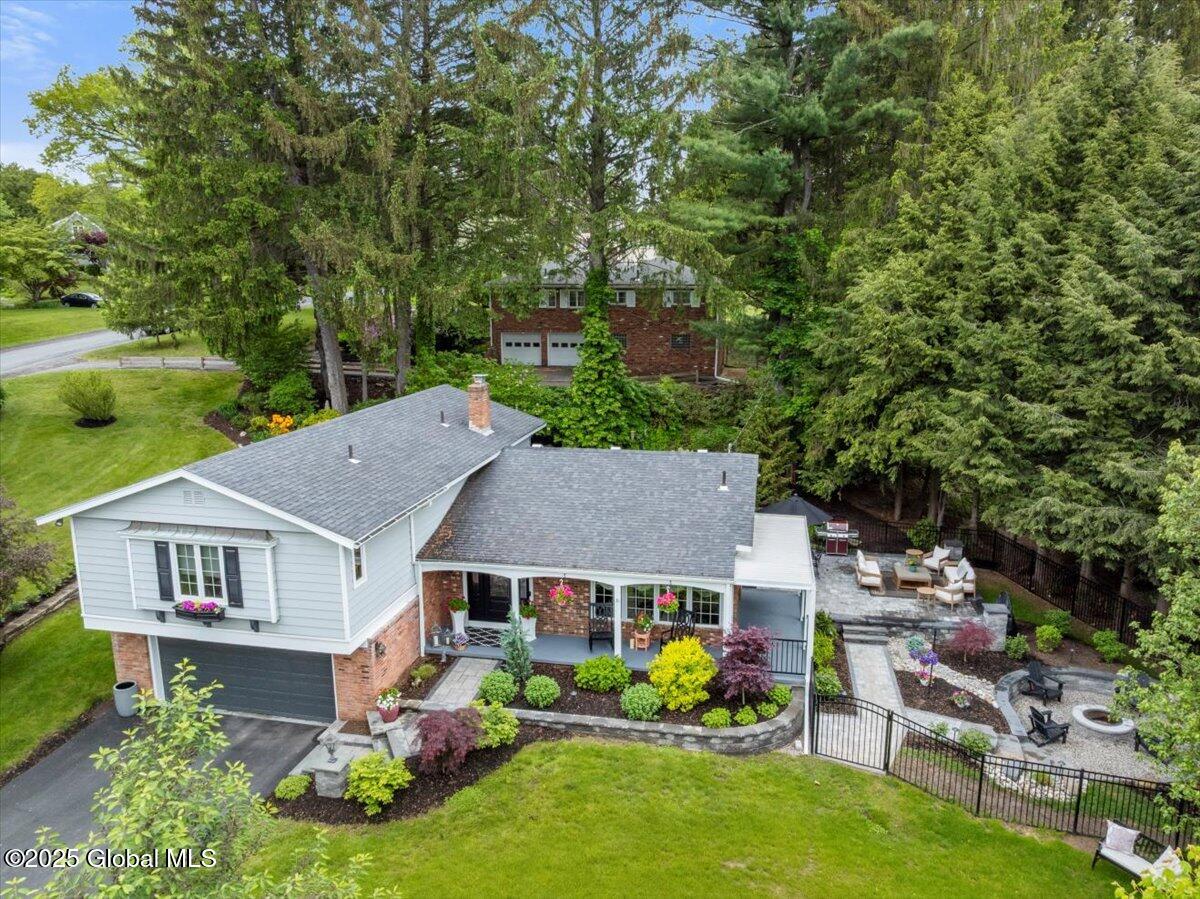 1335 Stanley Lane, Niskayuna, New York image 2