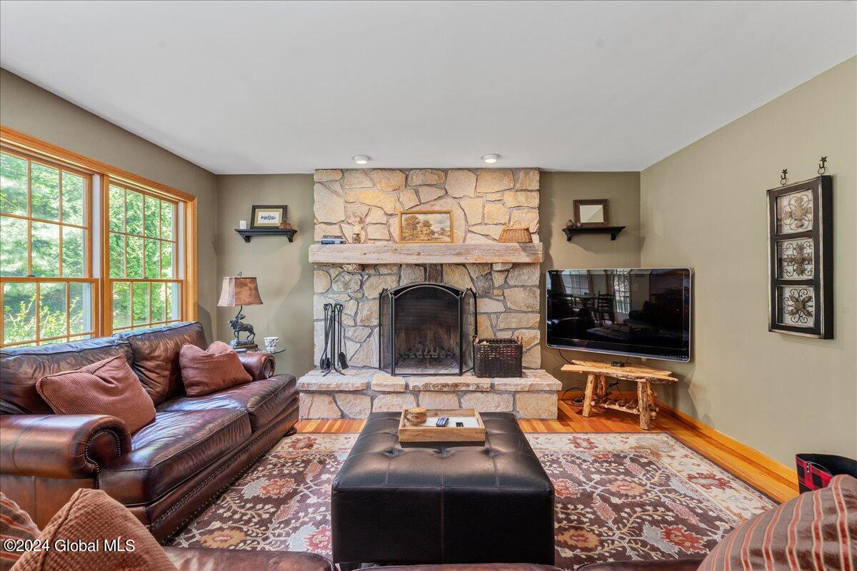 60 S Farm Road, Bolton Landing, New York image 22