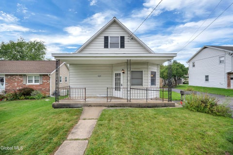 Photo of 1207 Cullen Avenue, Schenectady, NY 12309 (MLS # 202625297)