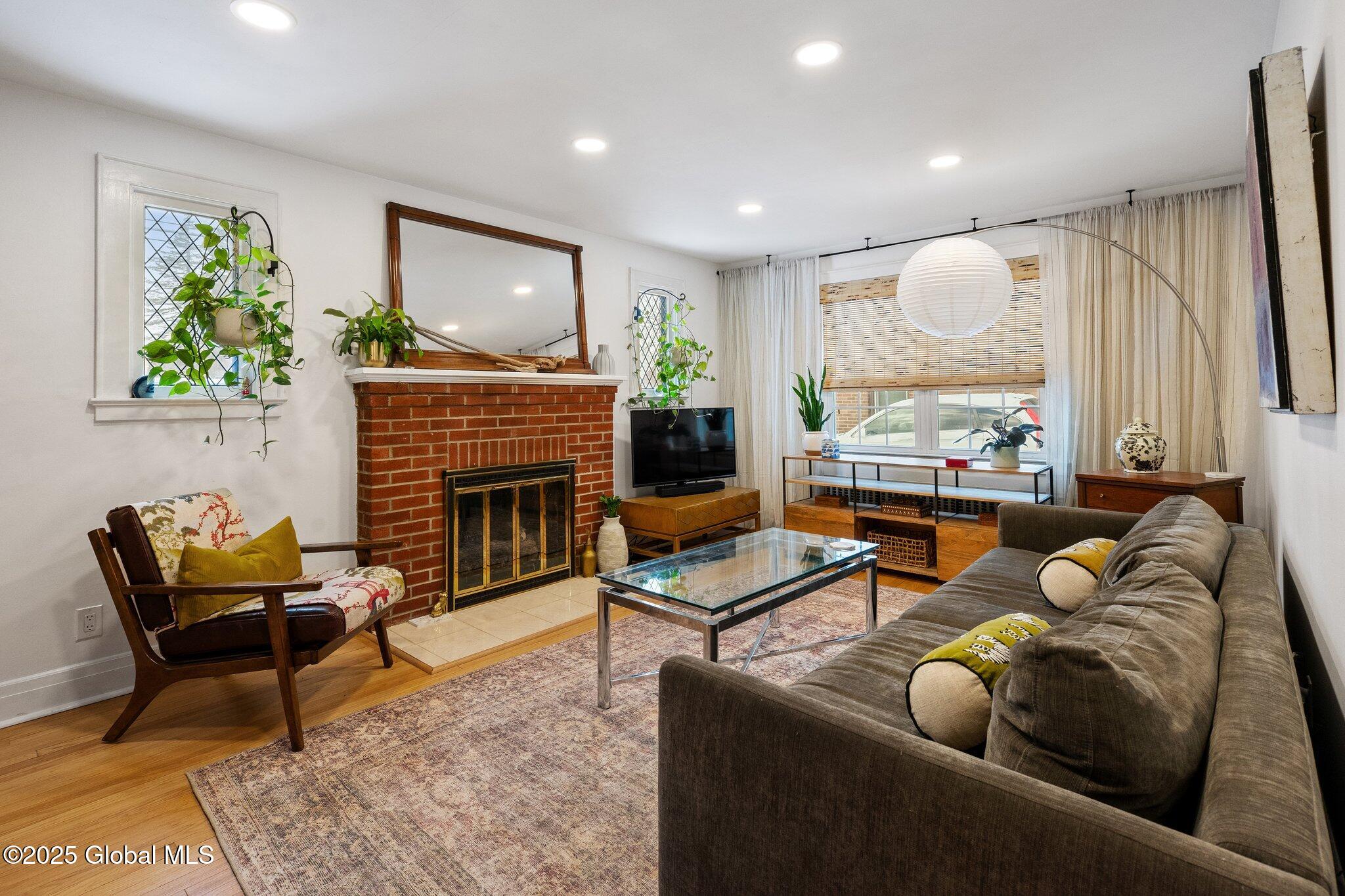 36 Mckinley Street, Albany, New York image 11