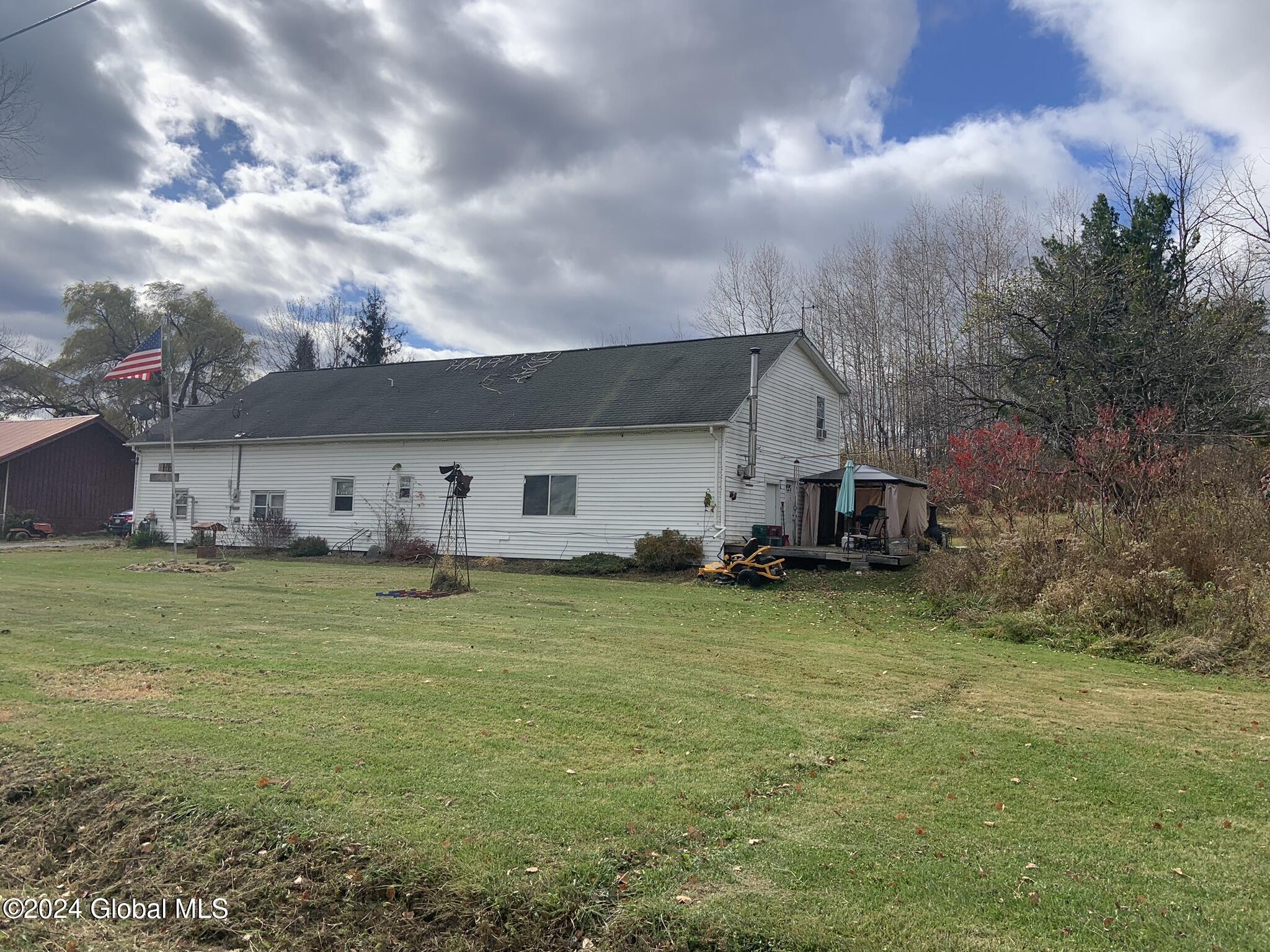 109 Slate Hill Road, Cobleskill, New York image 3