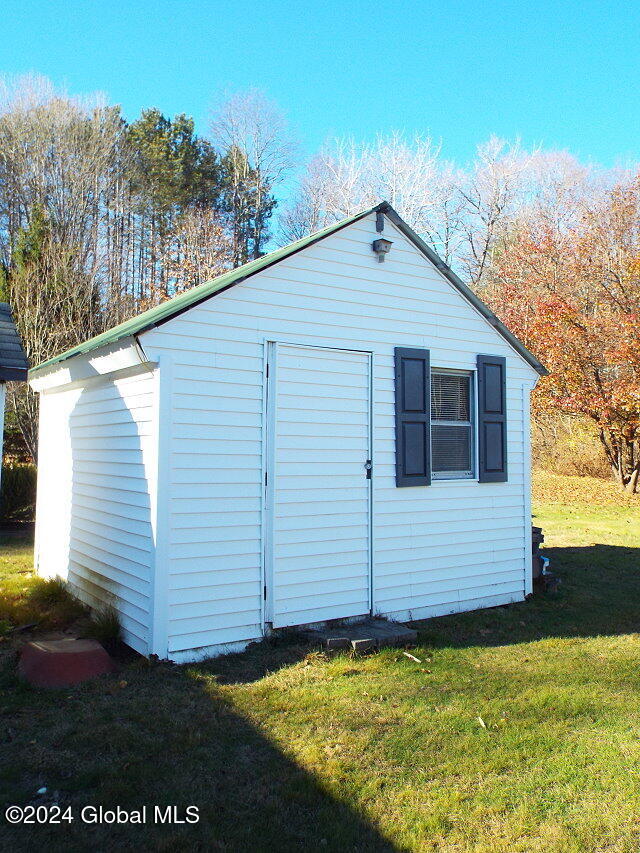 115 Skunk Hollow Road, Gloversville, New York image 33