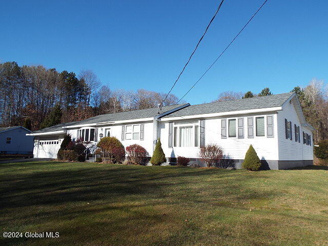 115 Skunk Hollow Road, Gloversville, New York image 1