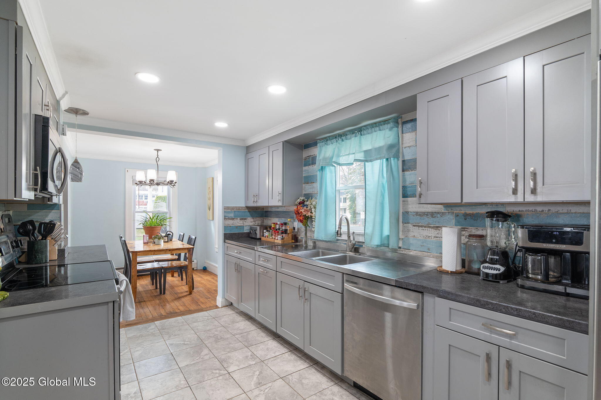15 Parry Street, Hudson Falls, New York image 9
