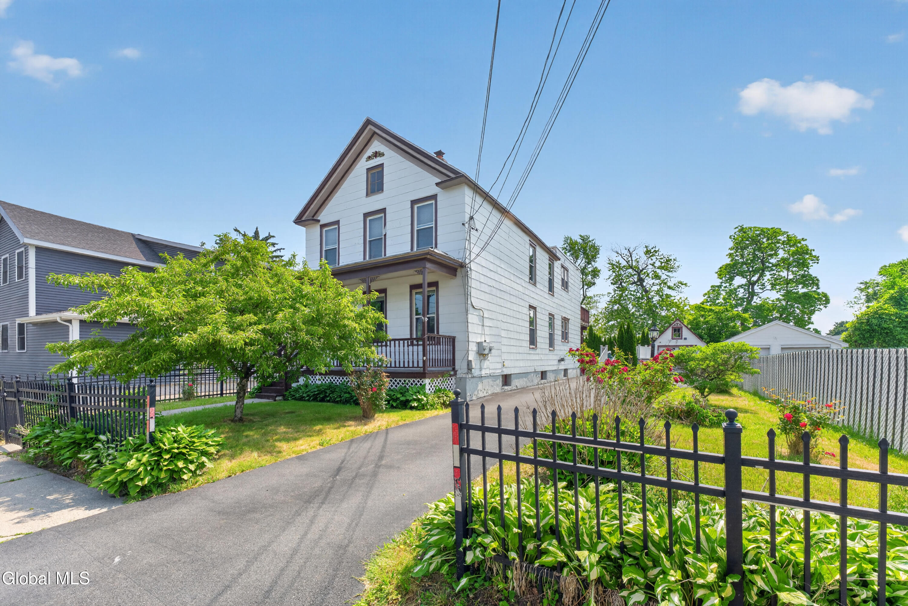 44 Masten Avenue