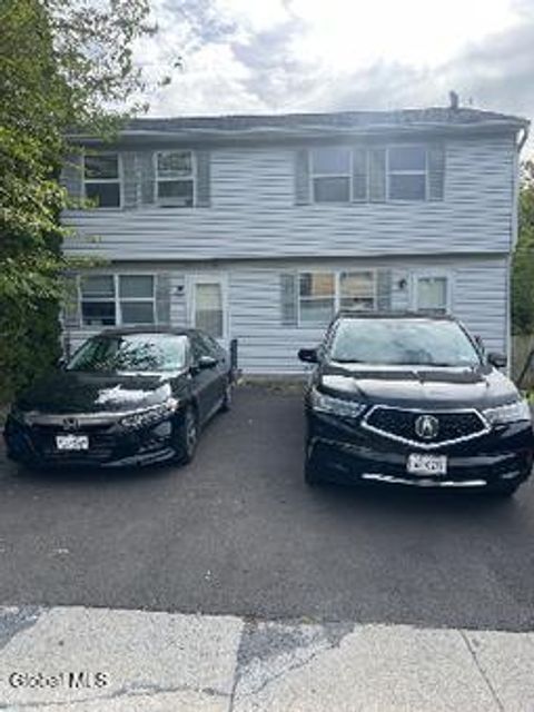 Photo of 11 Limerick Drive, Albany, NY 12204 (MLS # 202528268)