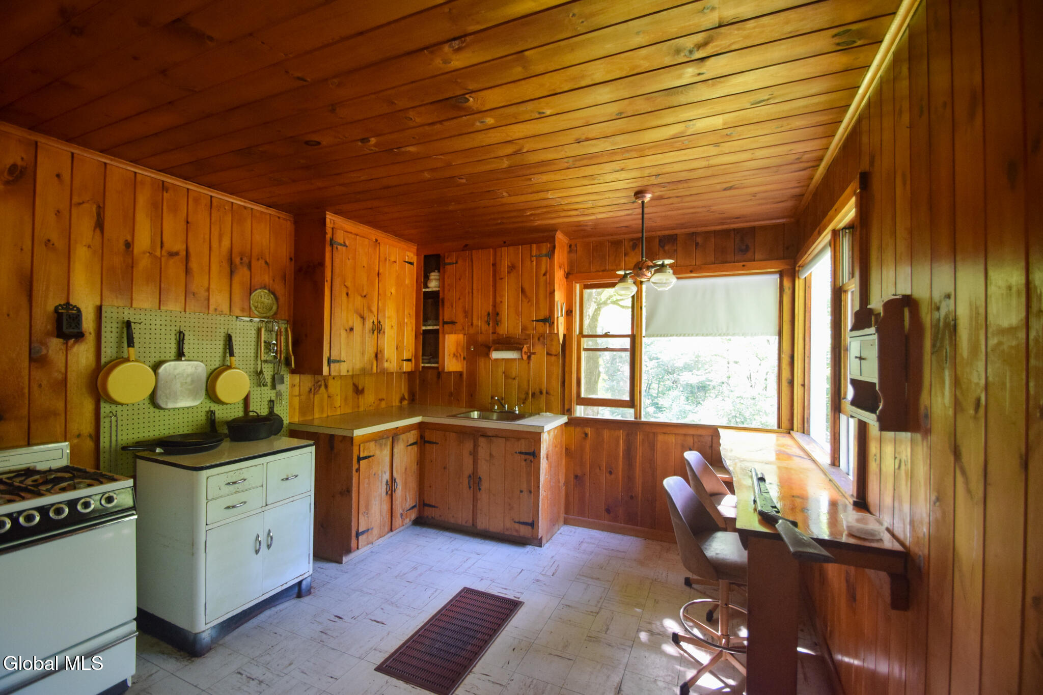 327 Wardsboro Road