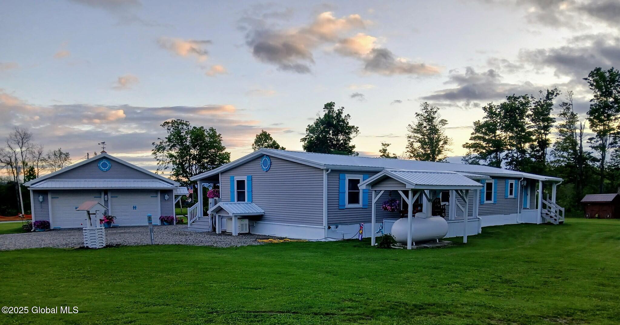 612 Oswegatchie Road, Palatine Bridge, New York image 5