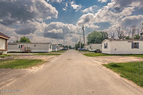 40 Meadow Lane Champlain NY 12919