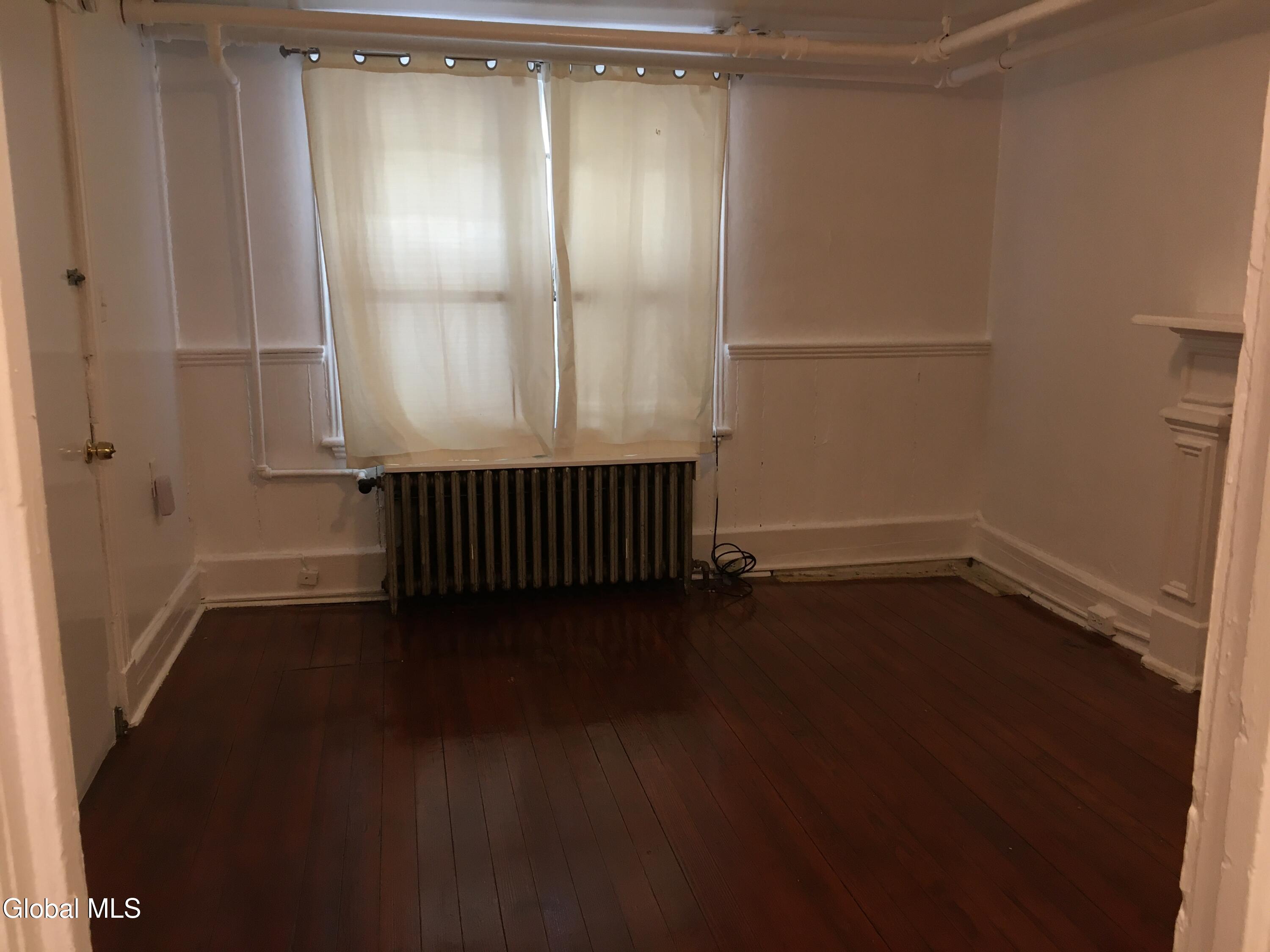 Albany, New York 12203, United States, 6 Bedrooms Bedrooms, ,3 BathroomsBathrooms,Residential,Active,229604