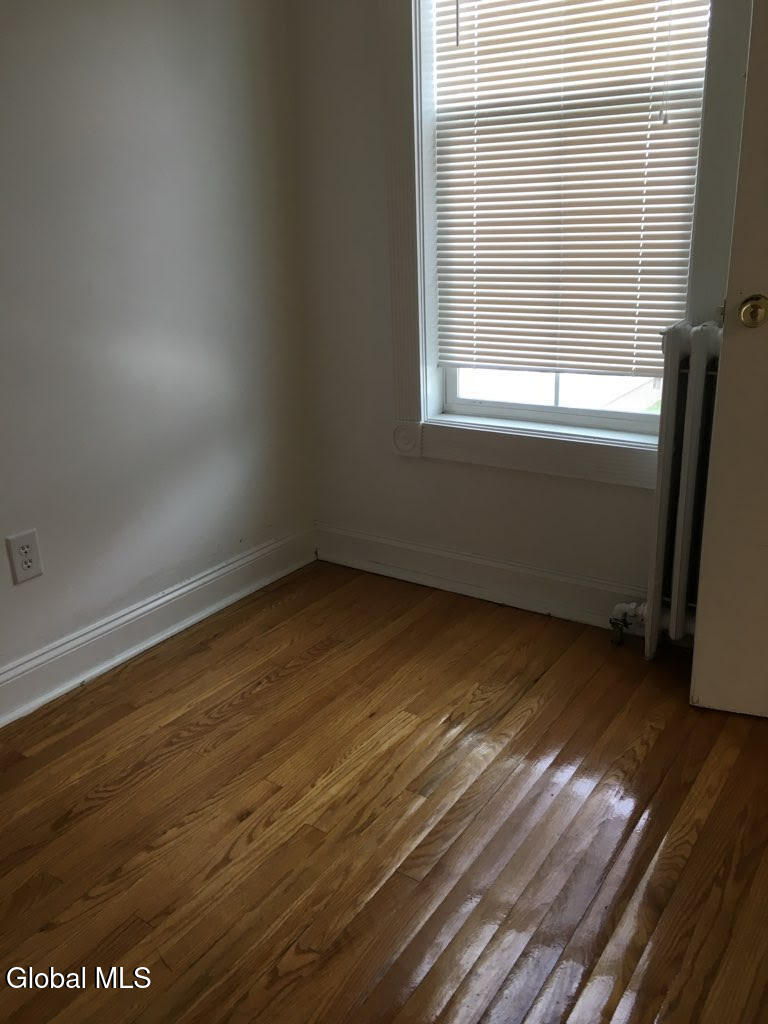 Albany, New York 12203, United States, 6 Bedrooms Bedrooms, ,3 BathroomsBathrooms,Residential,Active,229604