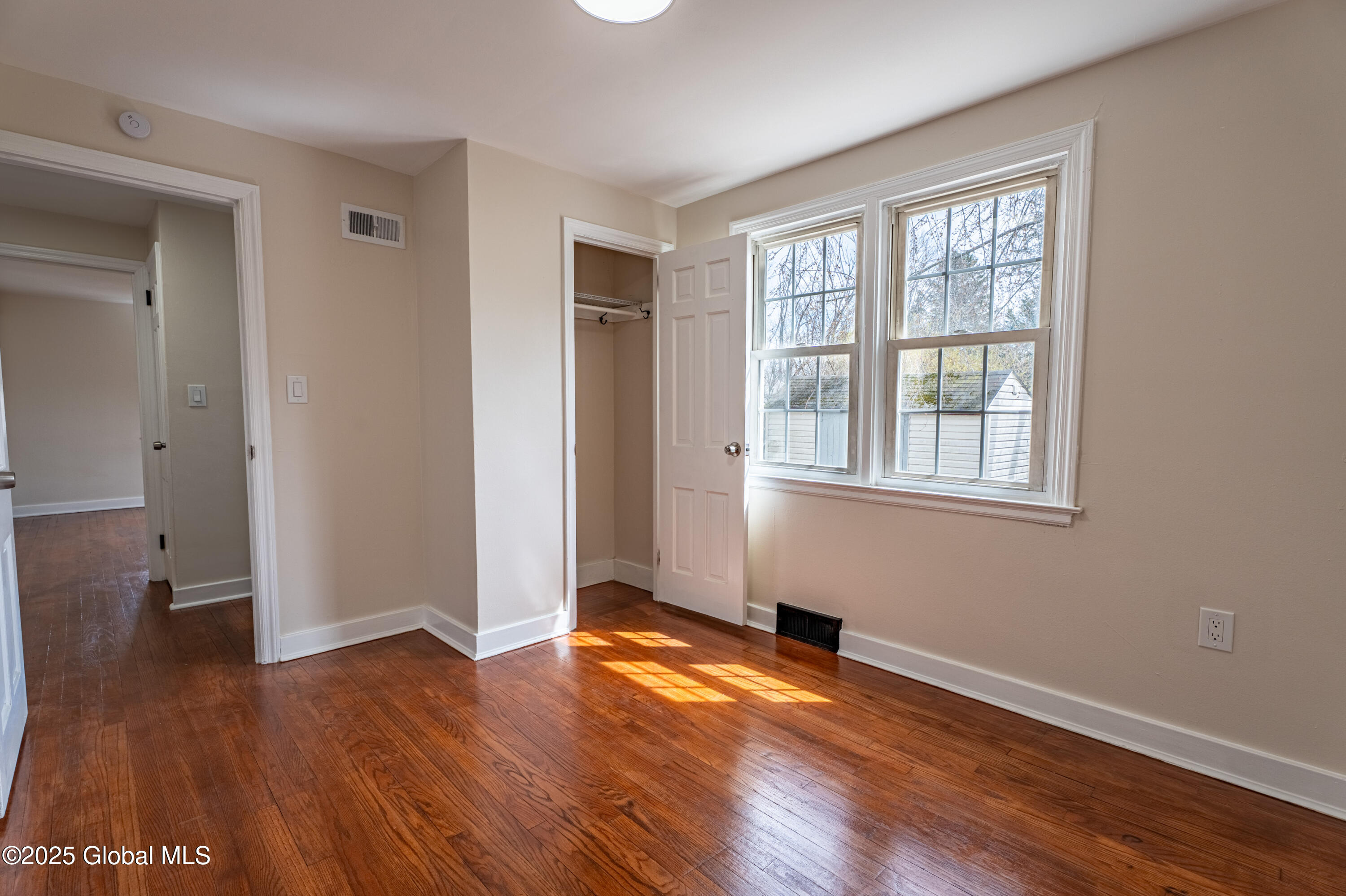 419 S Toll Street, Glenville, New York image 12
