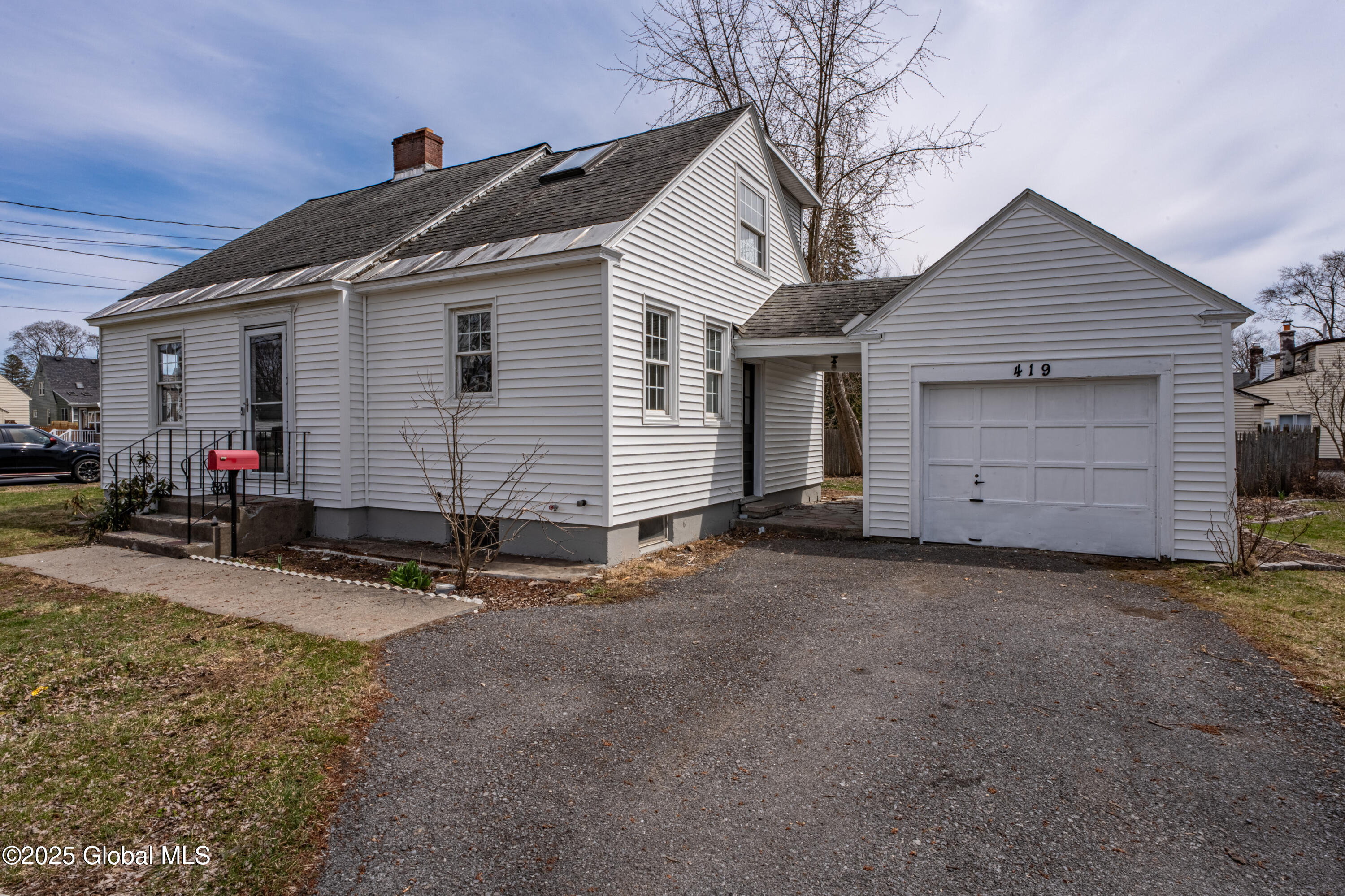419 S Toll Street, Glenville, New York image 3