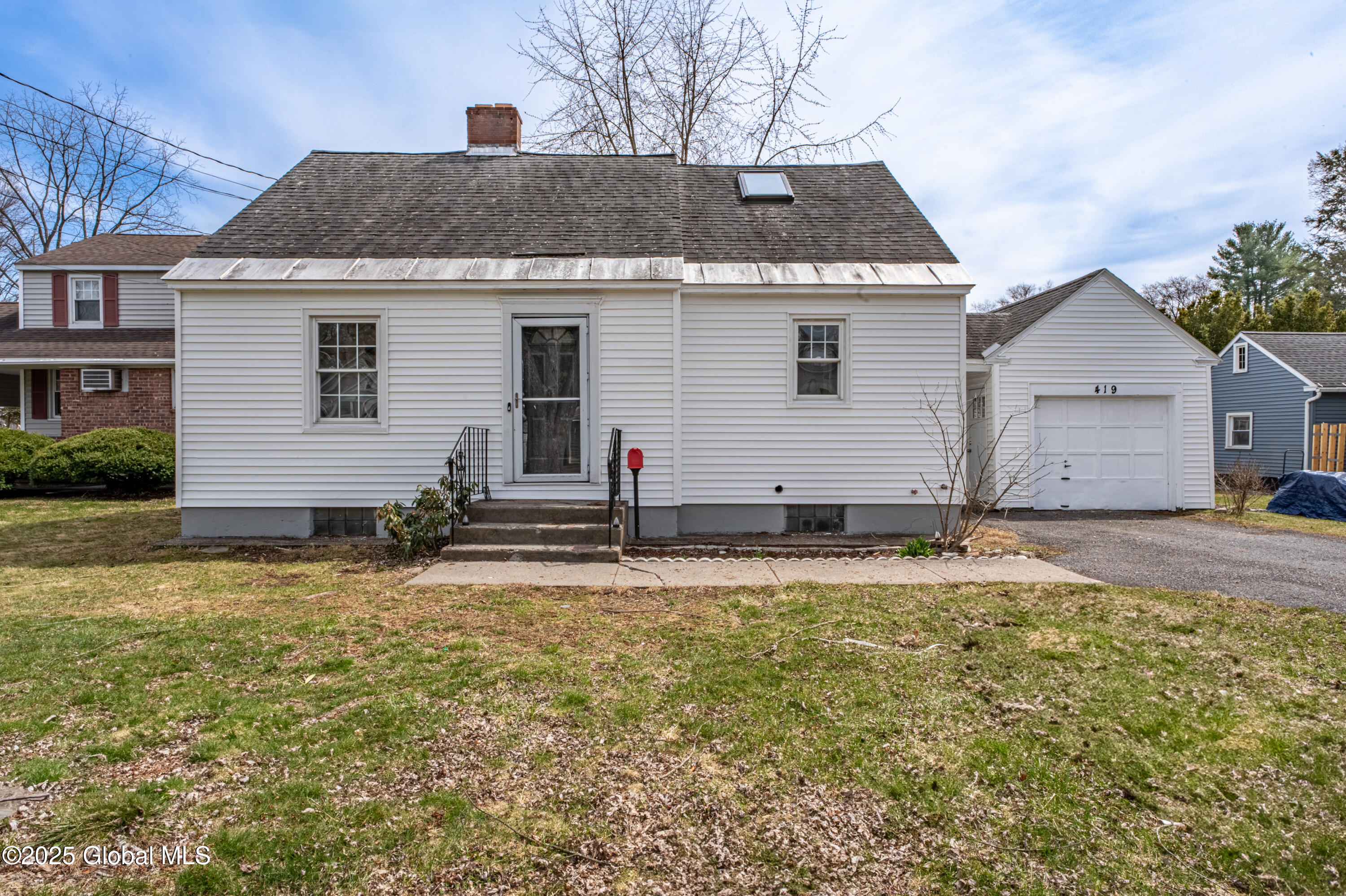 419 S Toll Street, Glenville, New York image 2