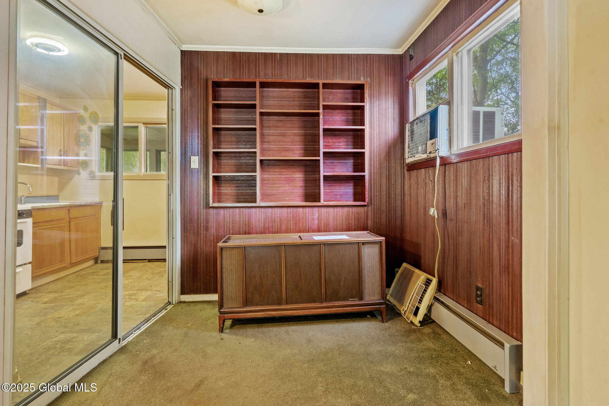 393 Whitehall Road, Albany, New York image 6