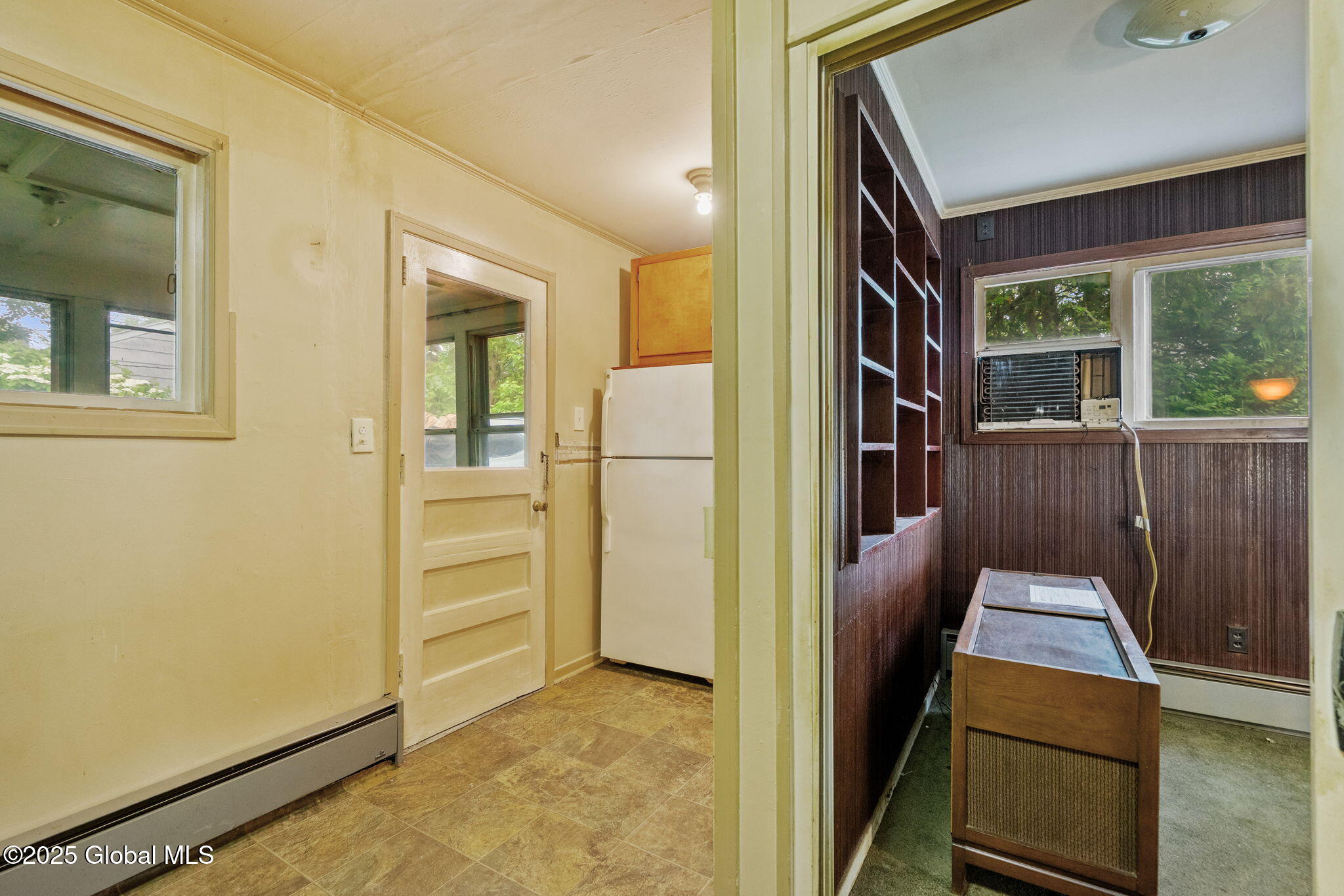 393 Whitehall Road, Albany, New York image 10
