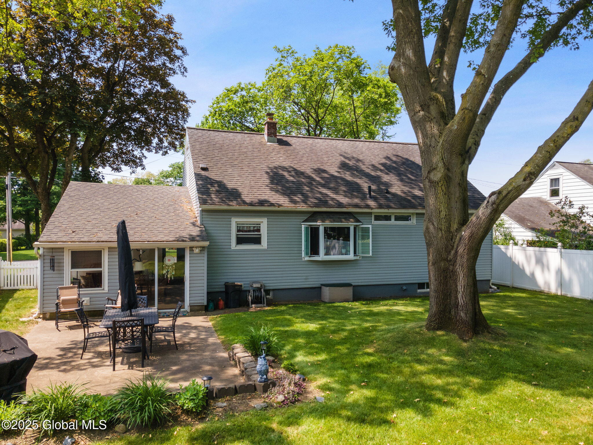 2016 Careleon Road, Schenectady, New York image 37