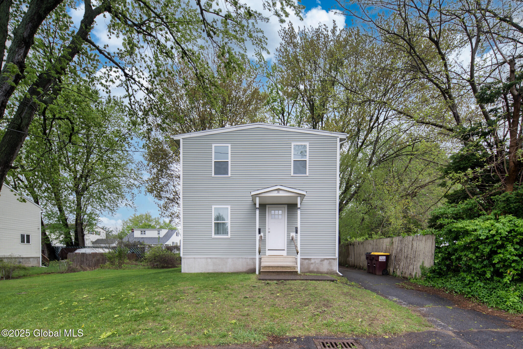 Listing image 6
