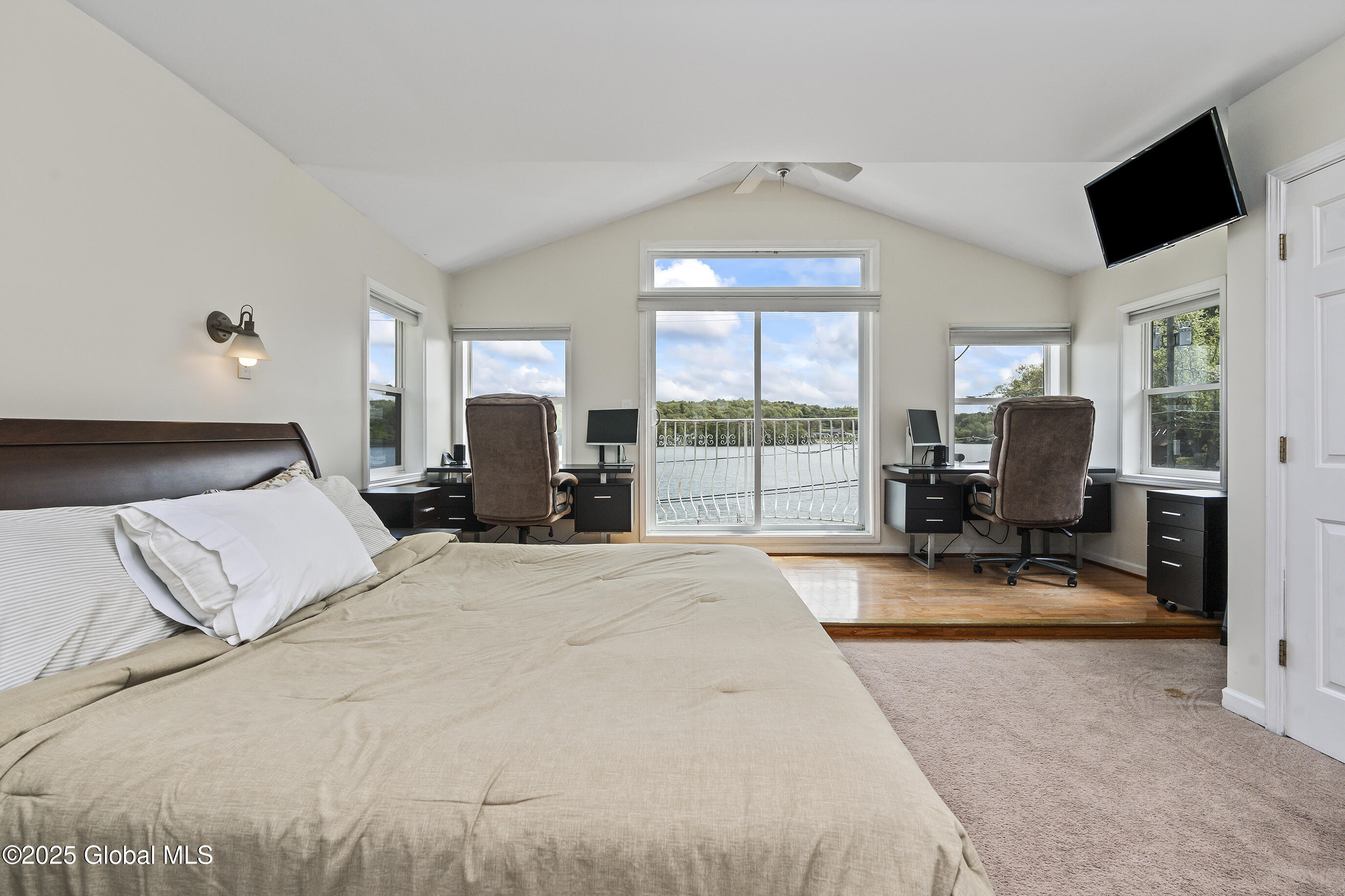 53 Lakeshore Drive, Wynantskill, New York image 28