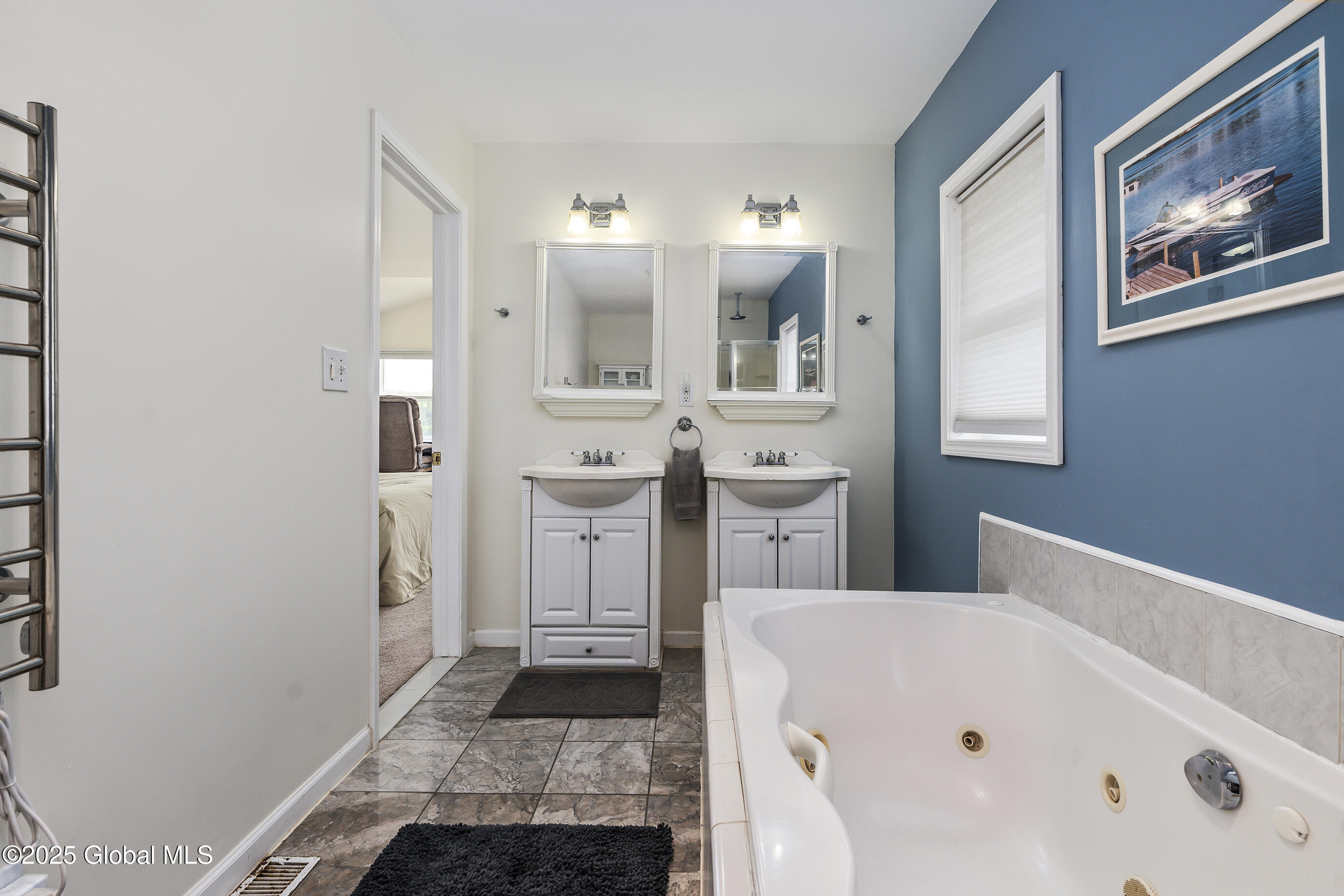 53 Lakeshore Drive, Wynantskill, New York image 33