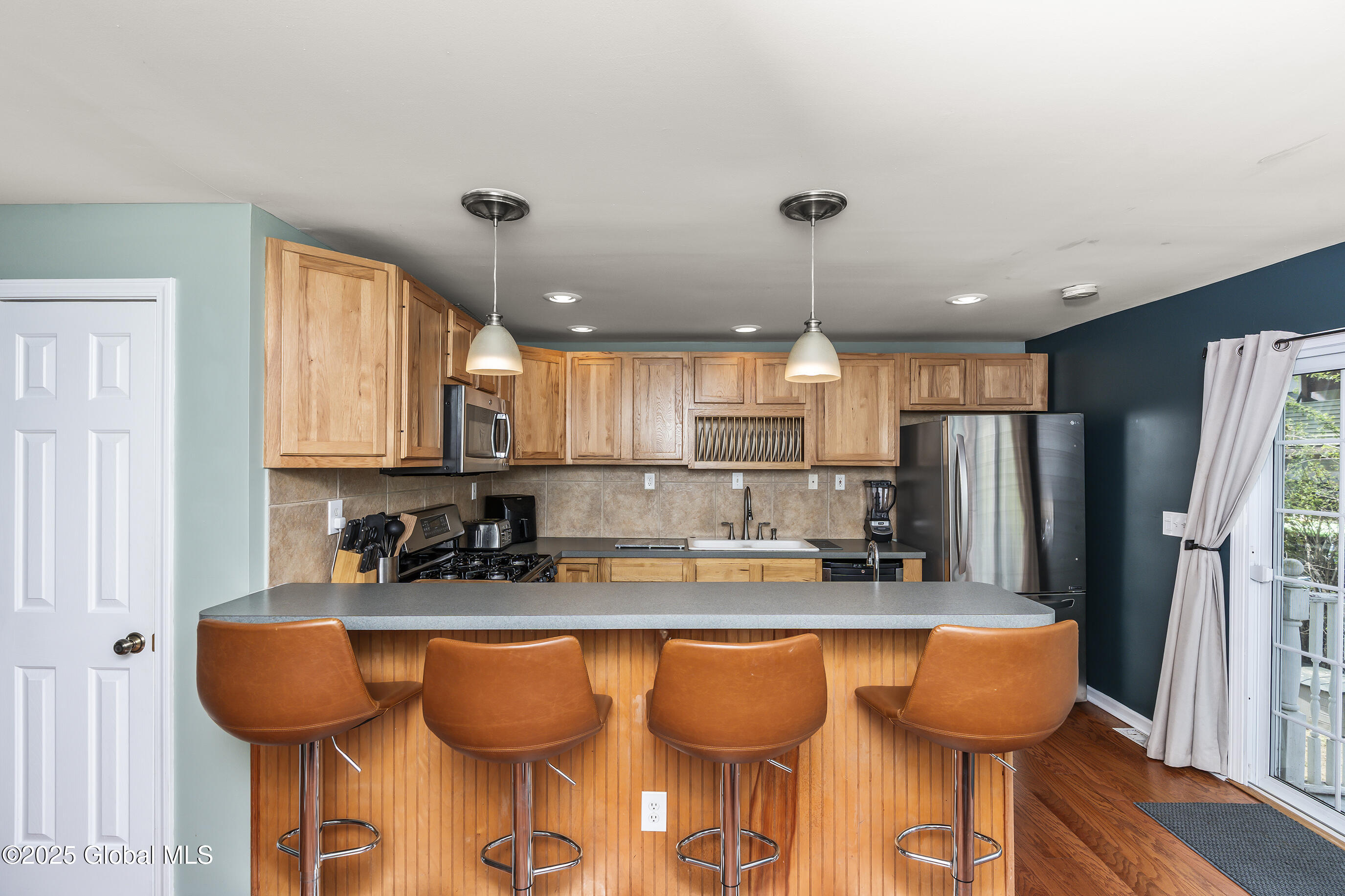 53 Lakeshore Drive, Wynantskill, New York image 24