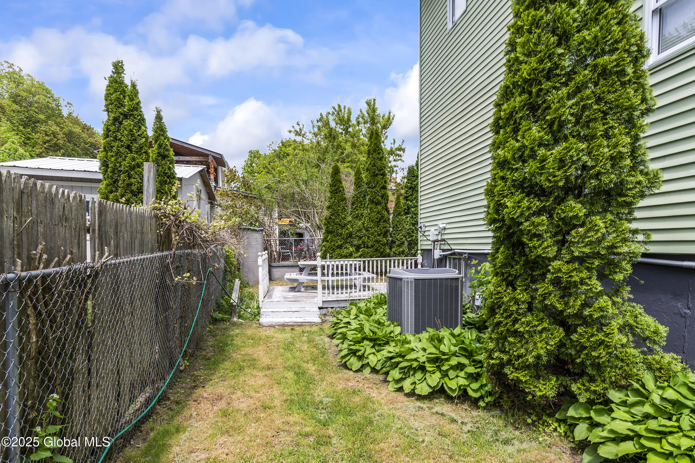 53 Lakeshore Drive, Wynantskill, New York image 37