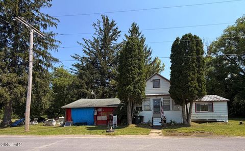 Homes For Sale - 206 Rural Grove Road<br/> Sprakers, NY 12166