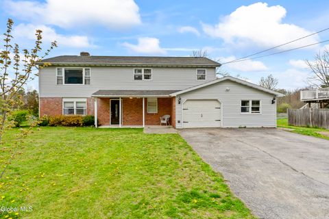 Photo of 1 Walter Road, Troy, NY 12180 (MLS # 202616304)