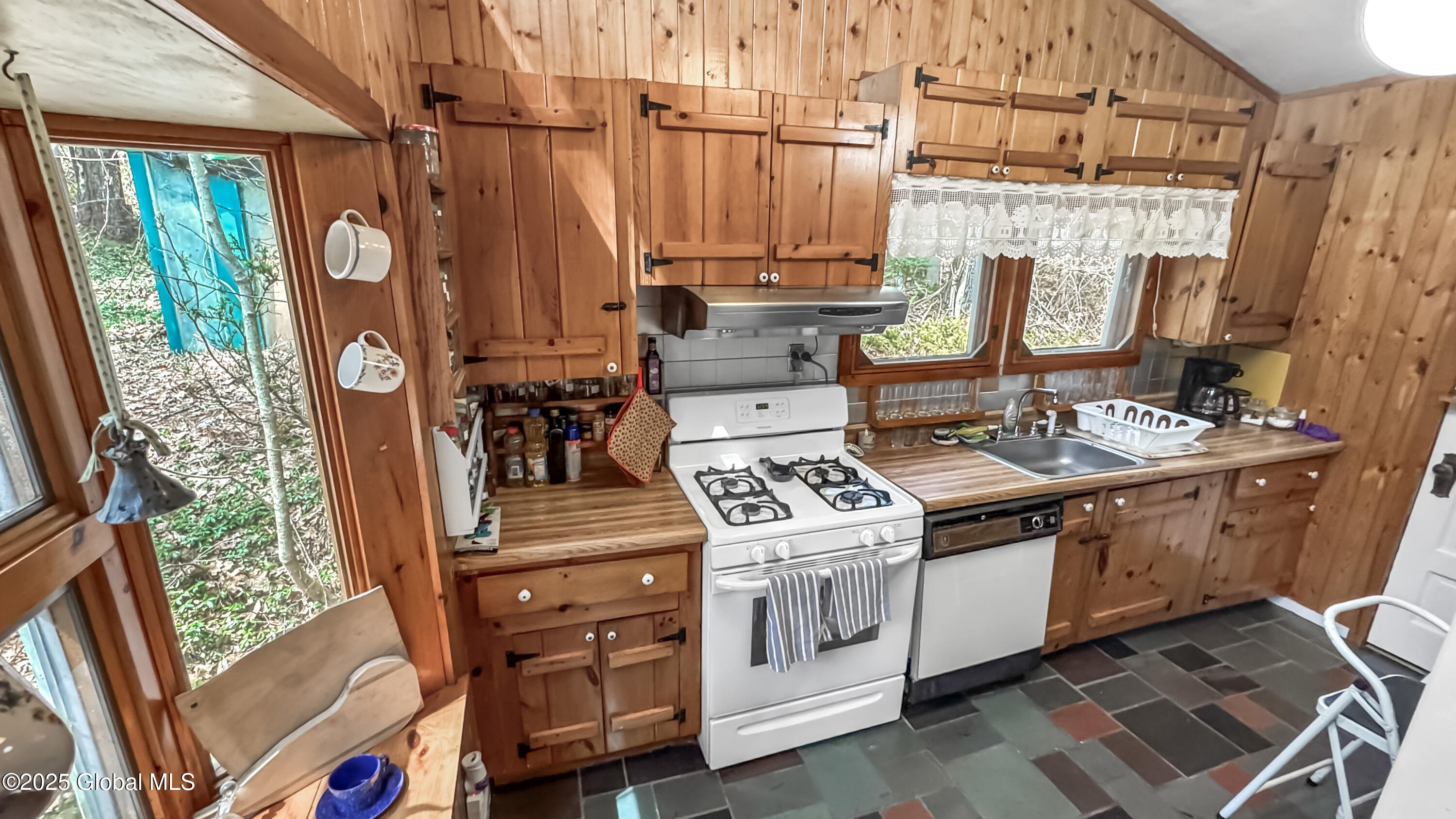 185 Old Schroon Road, Schroon Lake, New York image 12