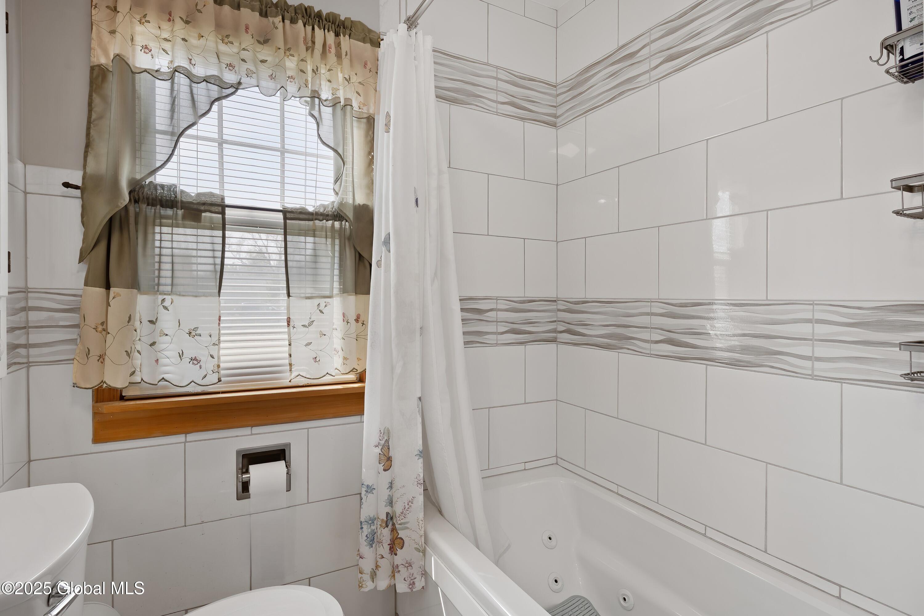 174 Upper Sherman Avenue, Queensbury, New York image 6