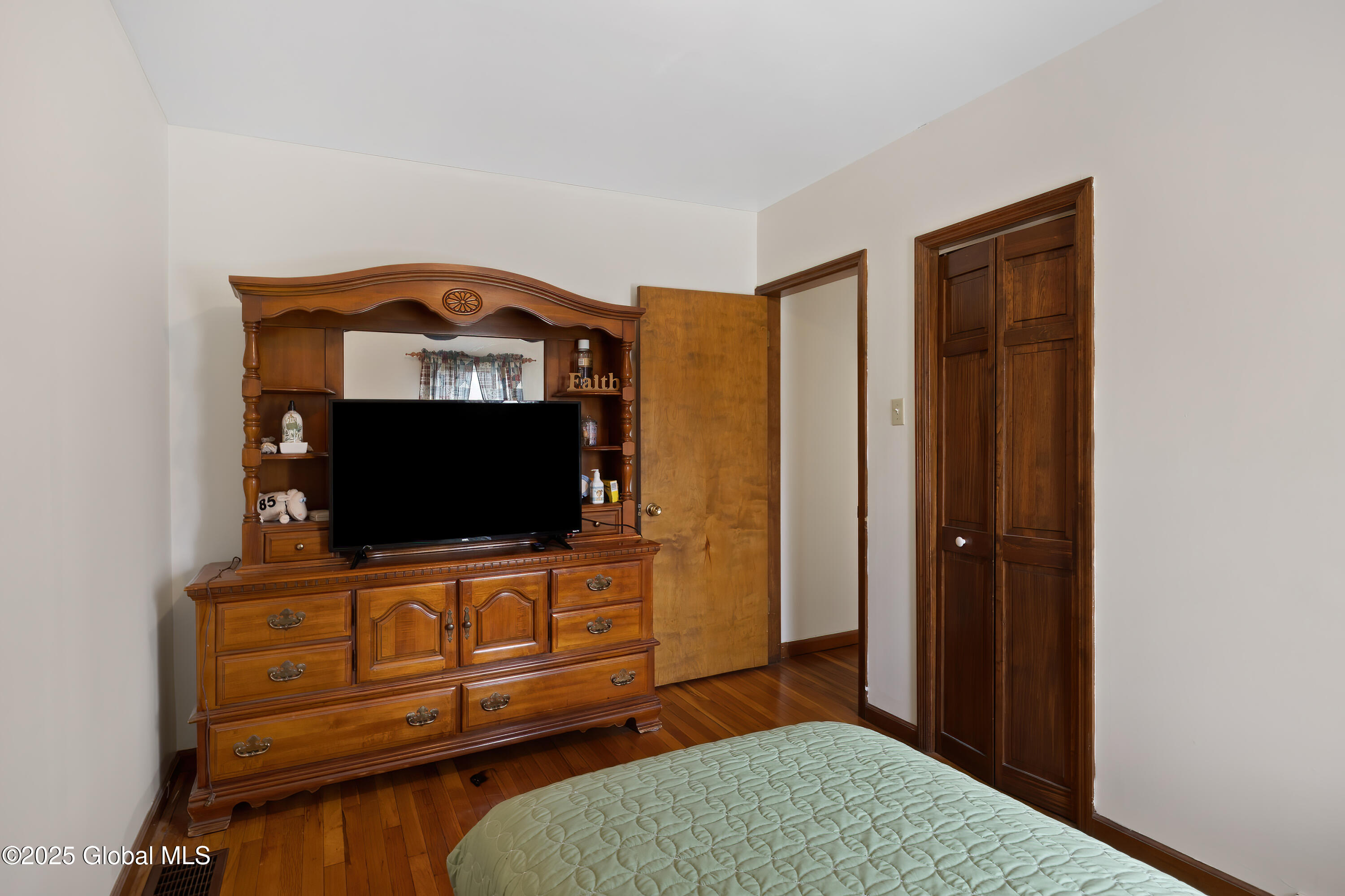 174 Upper Sherman Avenue, Queensbury, New York image 10