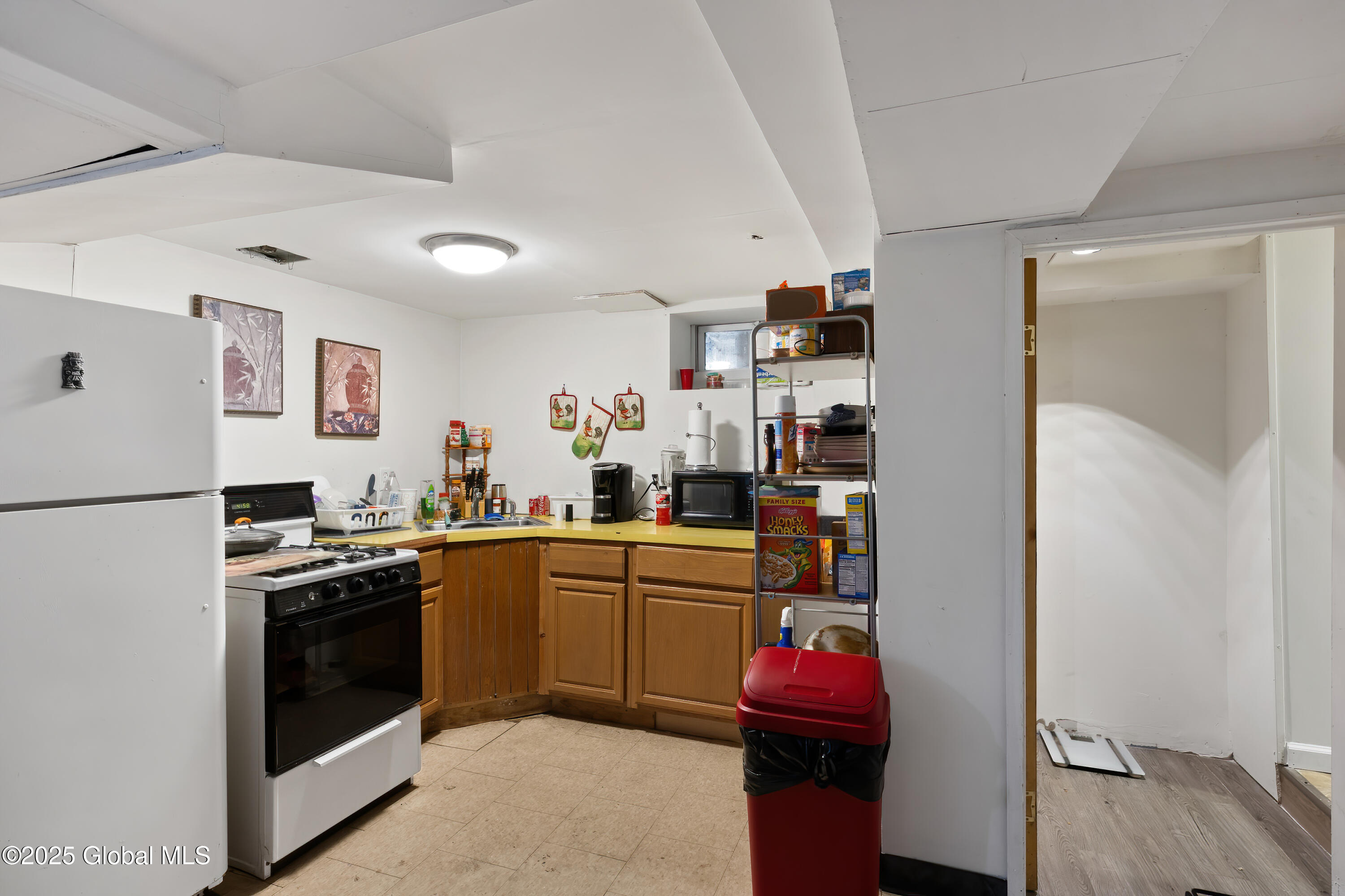 174 Upper Sherman Avenue, Queensbury, New York image 25