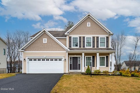 Homes For Sale - 22 Bergen Place<br/> Schenectady County, Niskayuna, NY 12309