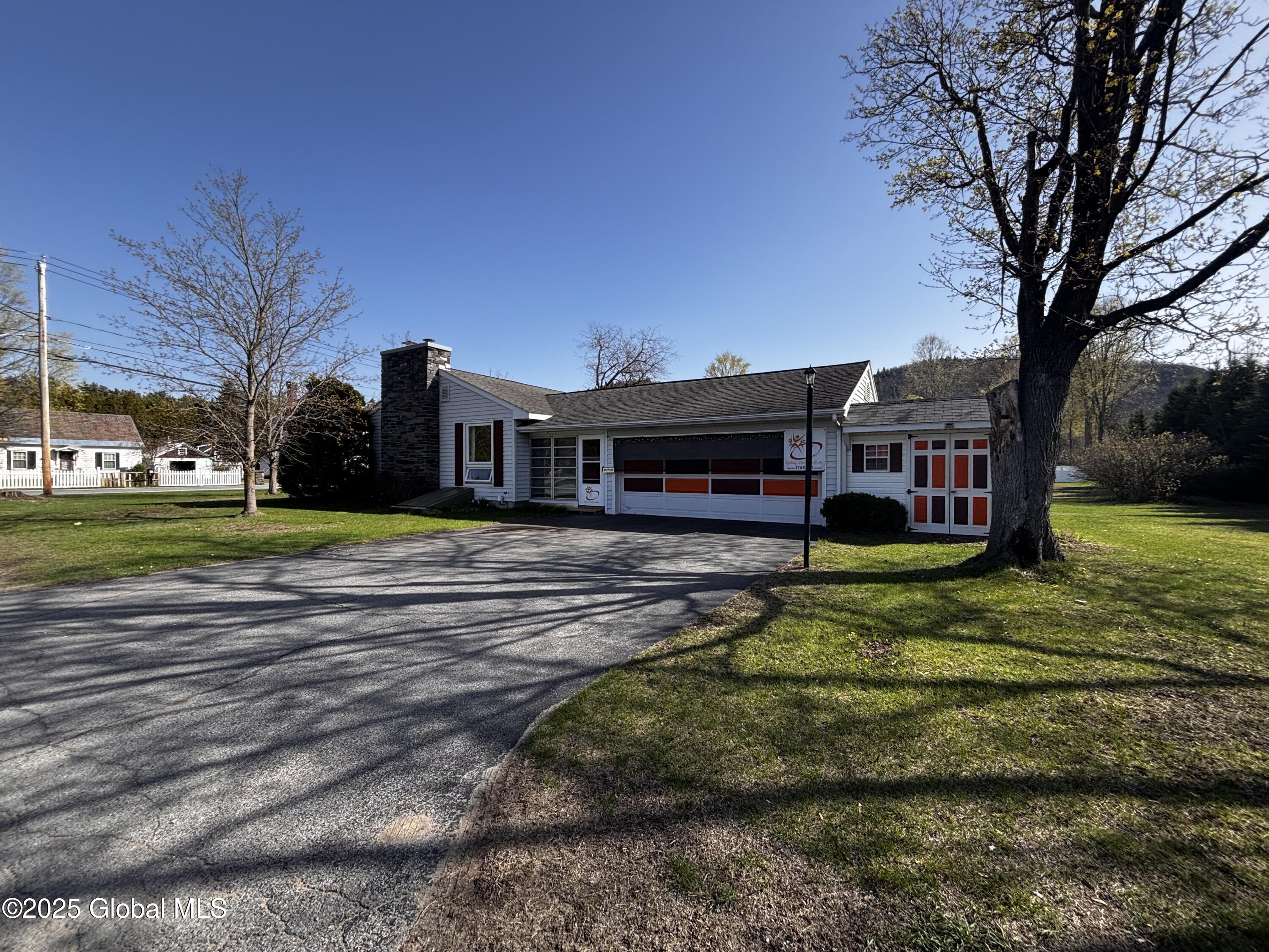 26 4th Avenue, Warrensburg, New York image 2