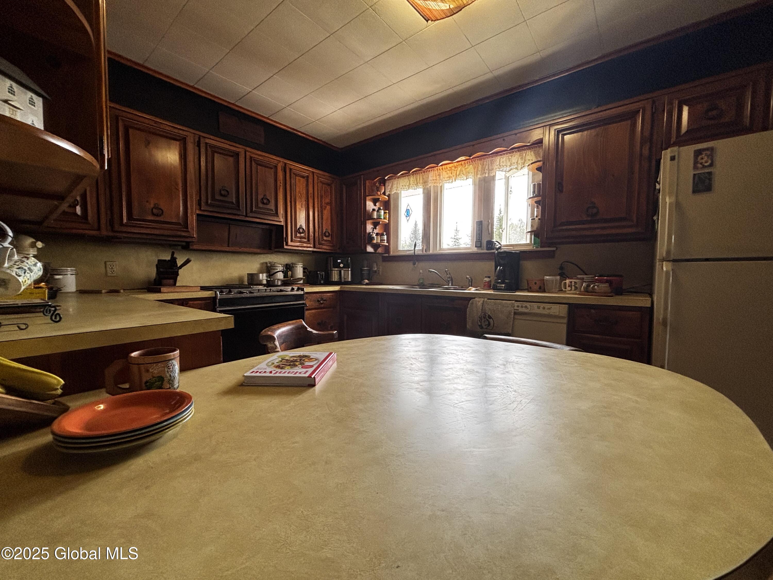 26 4th Avenue, Warrensburg, New York image 16
