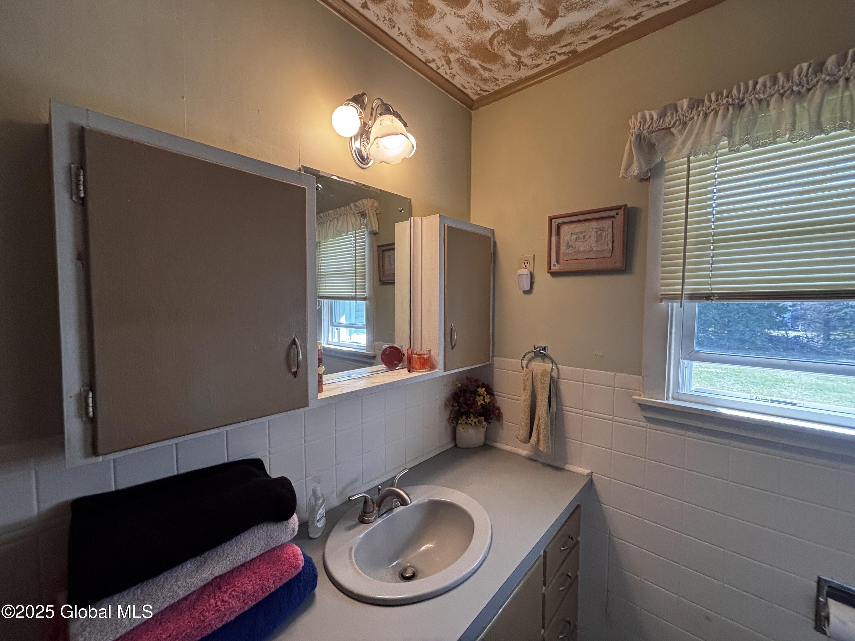 26 4th Avenue, Warrensburg, New York image 33
