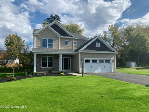 Photo of 7 Wyatt's Way, Clifton Park, NY 12065 (MLS # 202626029)