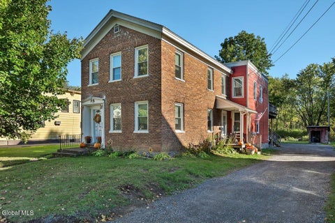 Multifamily For Sale - 212 E Main Street<br/> Johnstown, NY 12095