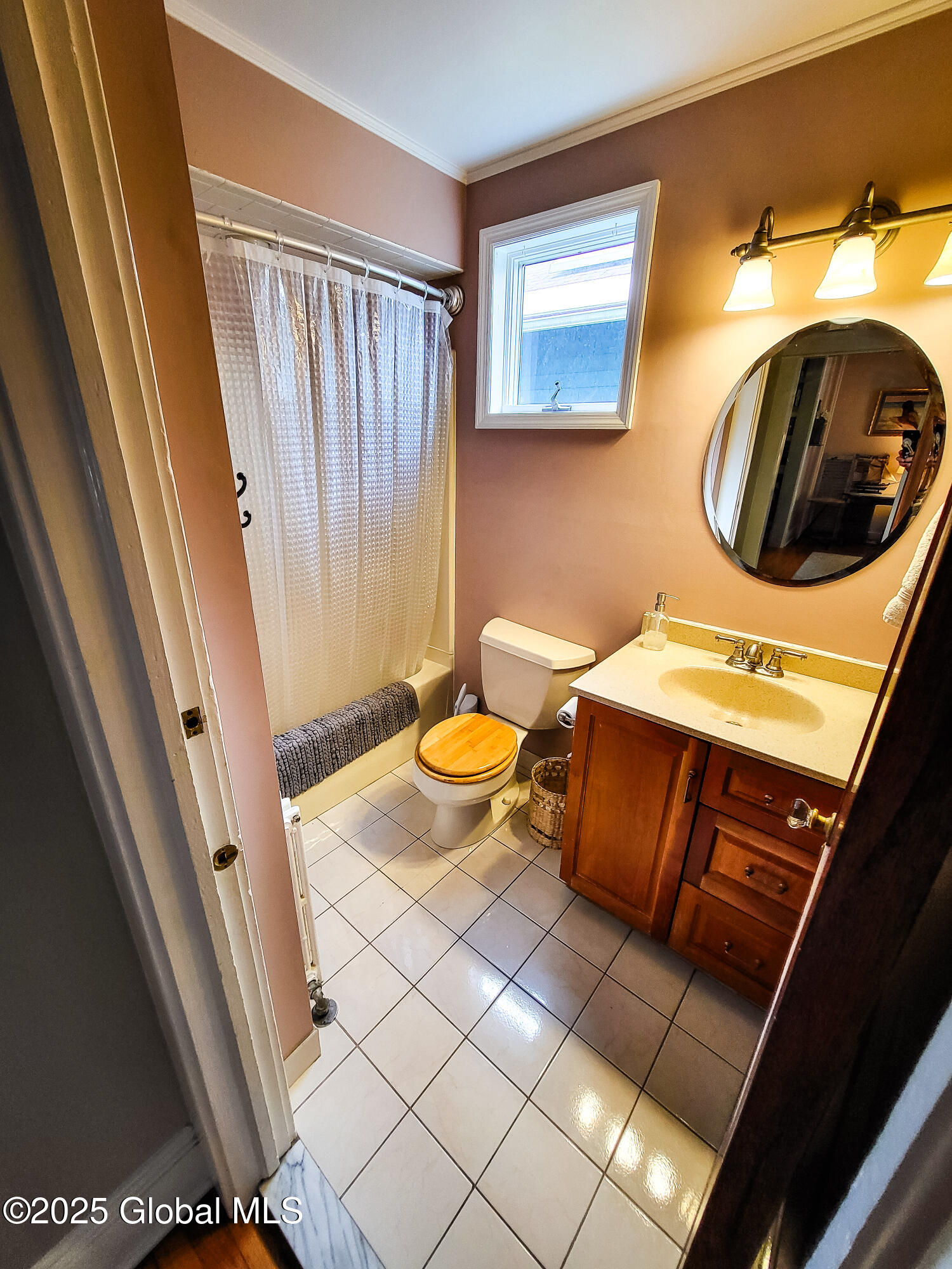 34 Glendale Avenue, Albany, New York image 9