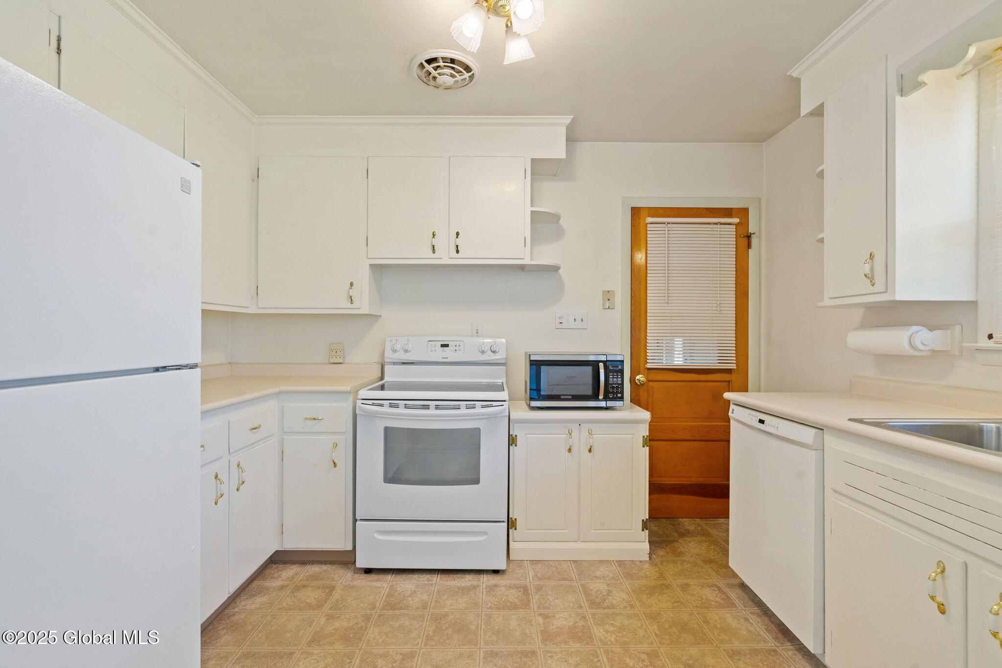 2781 Maida Lane, Schenectady, New York image 11