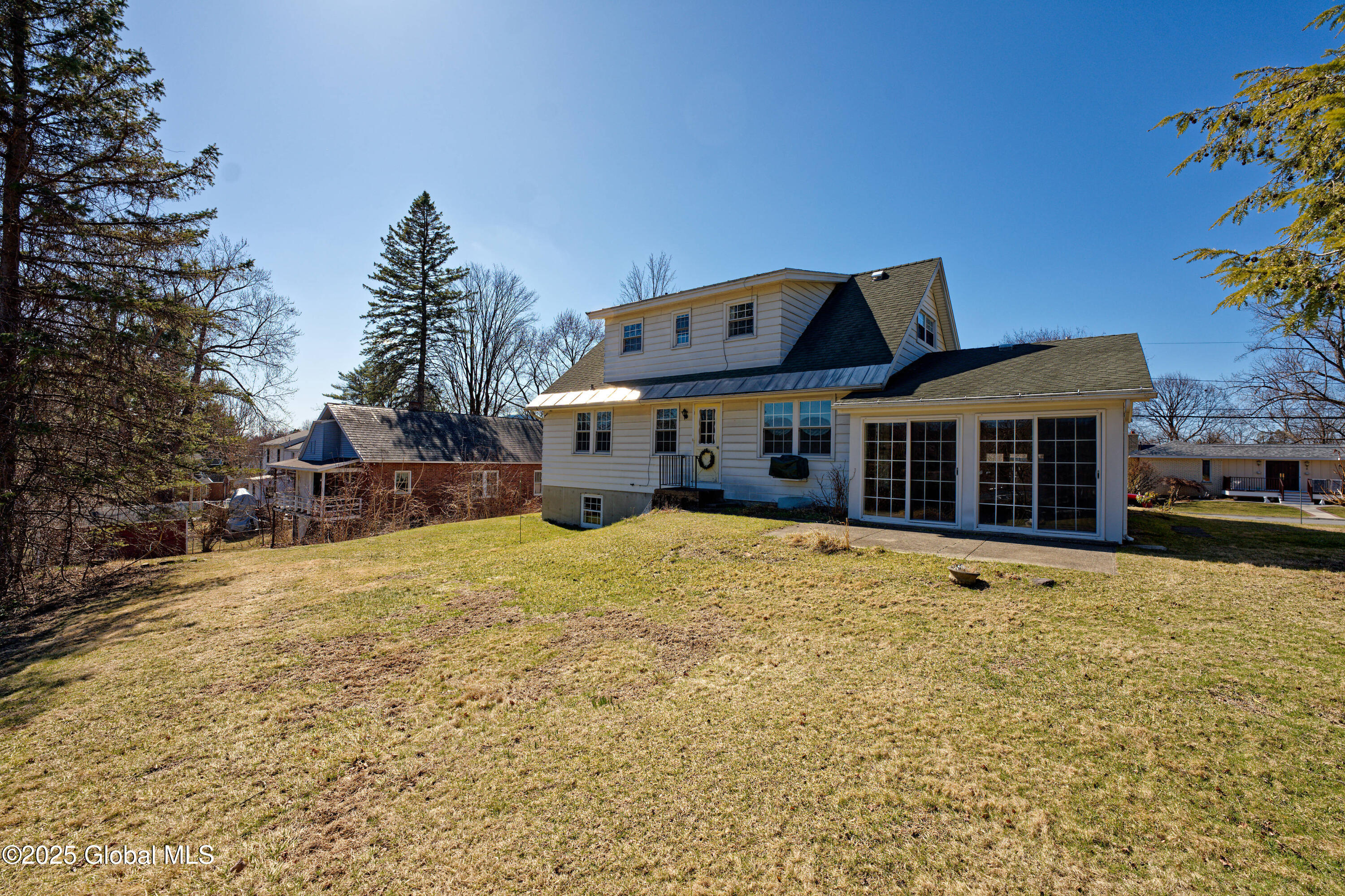 31 Mellon Avenue, Troy, New York image 2