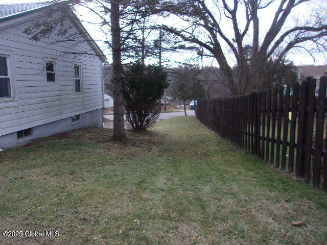 312 W Monroe Street, Little Falls, New York image 17