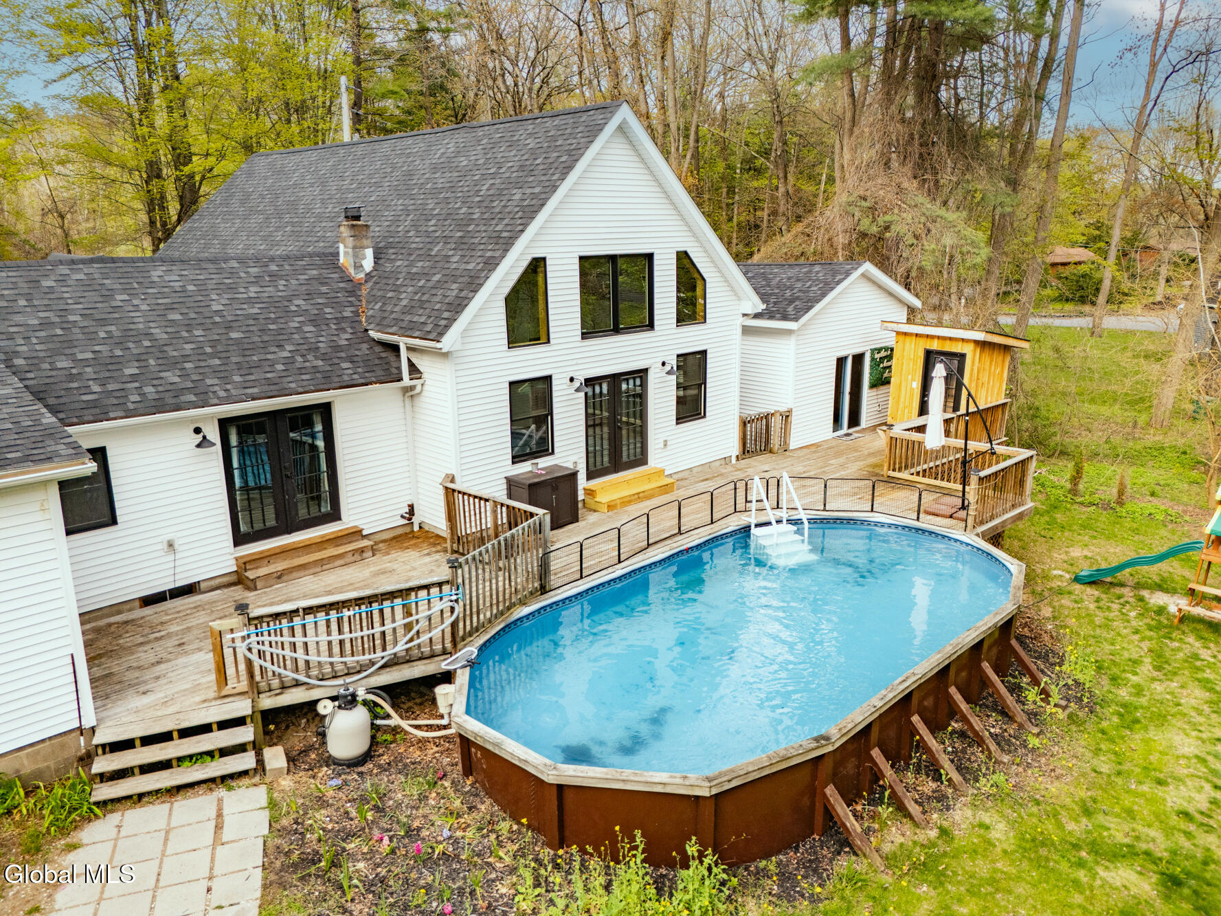 10 E Branch Drive