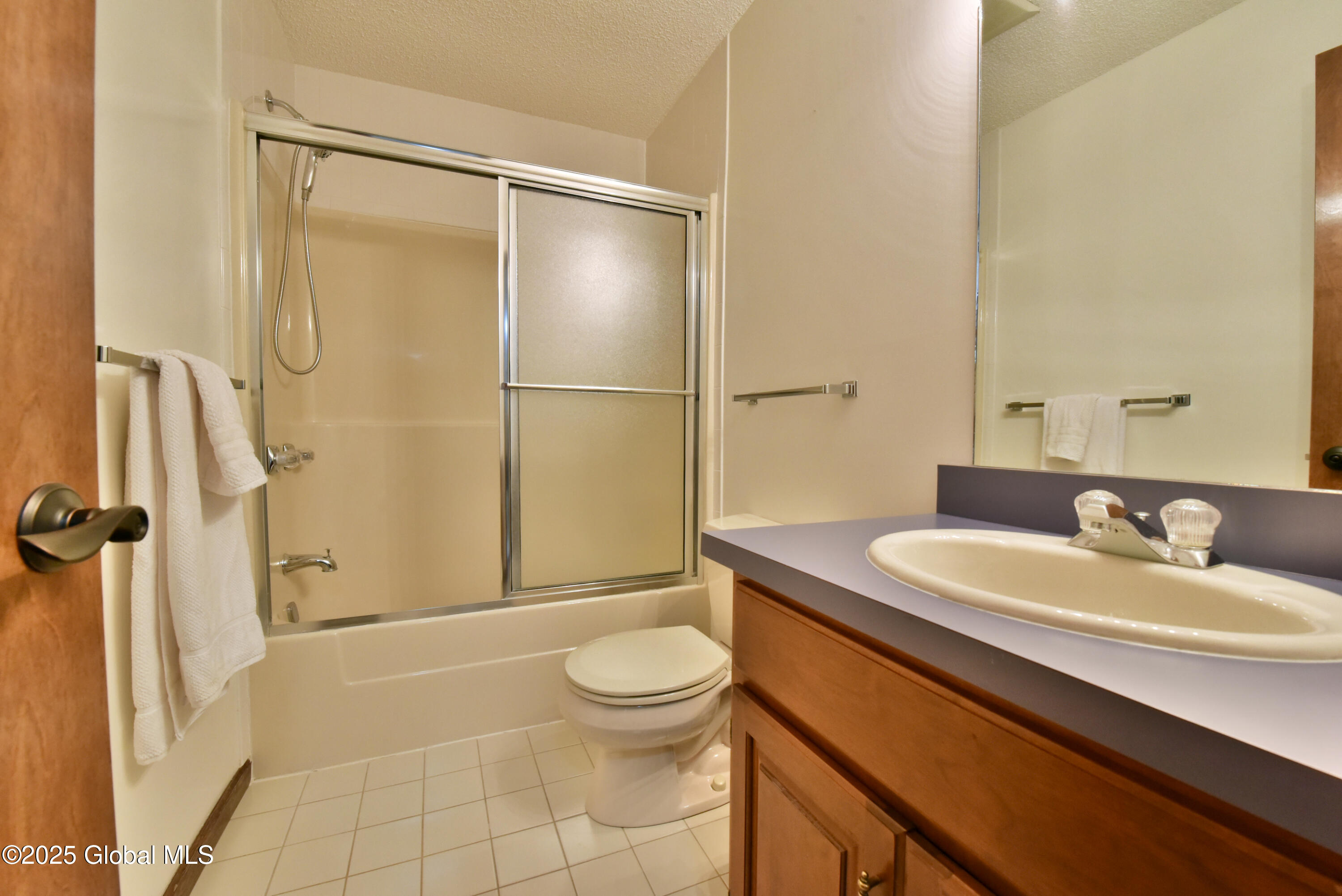 11 Orchard Park Drive, Clifton Park, New York image 27