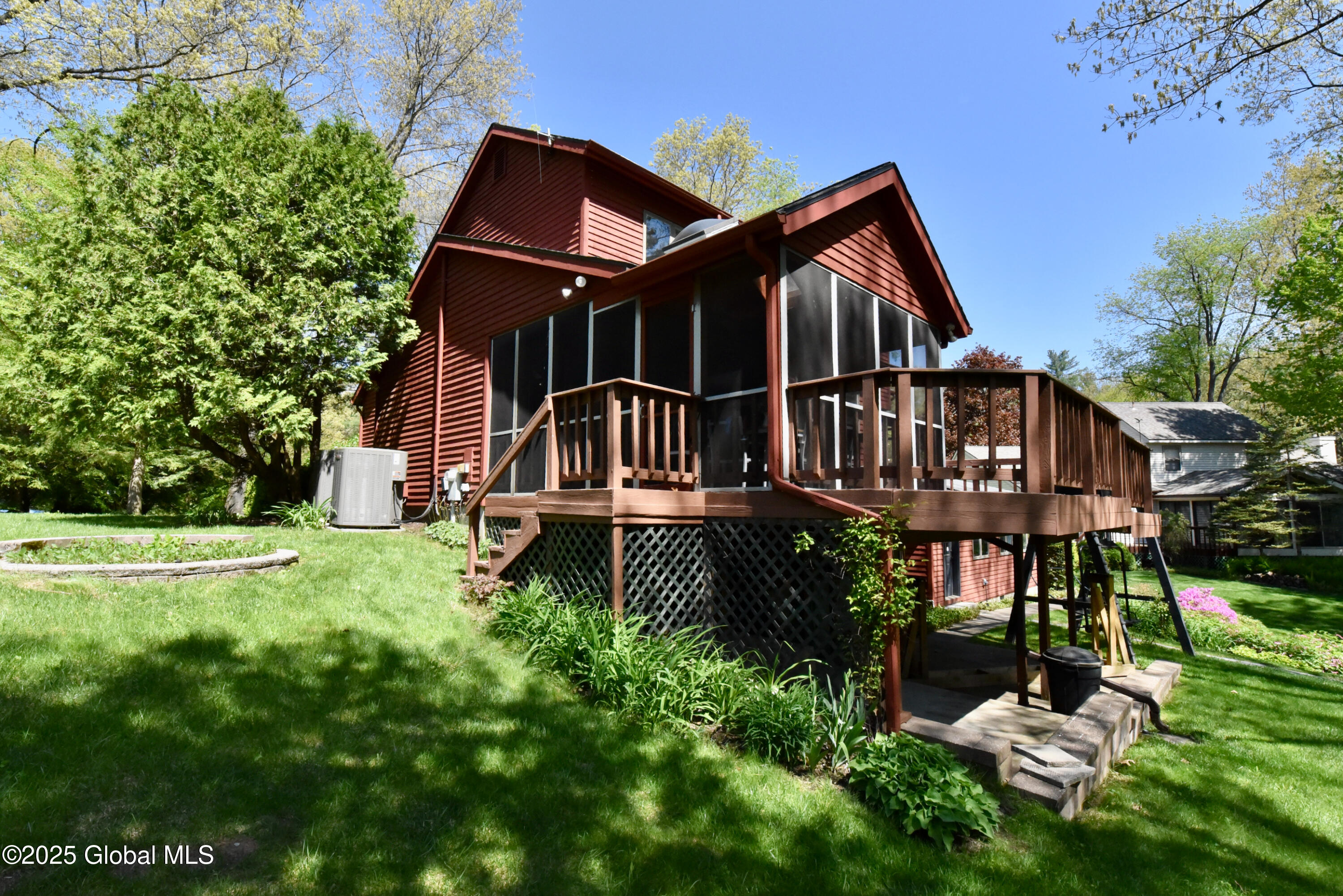 11 Orchard Park Drive, Clifton Park, New York image 40