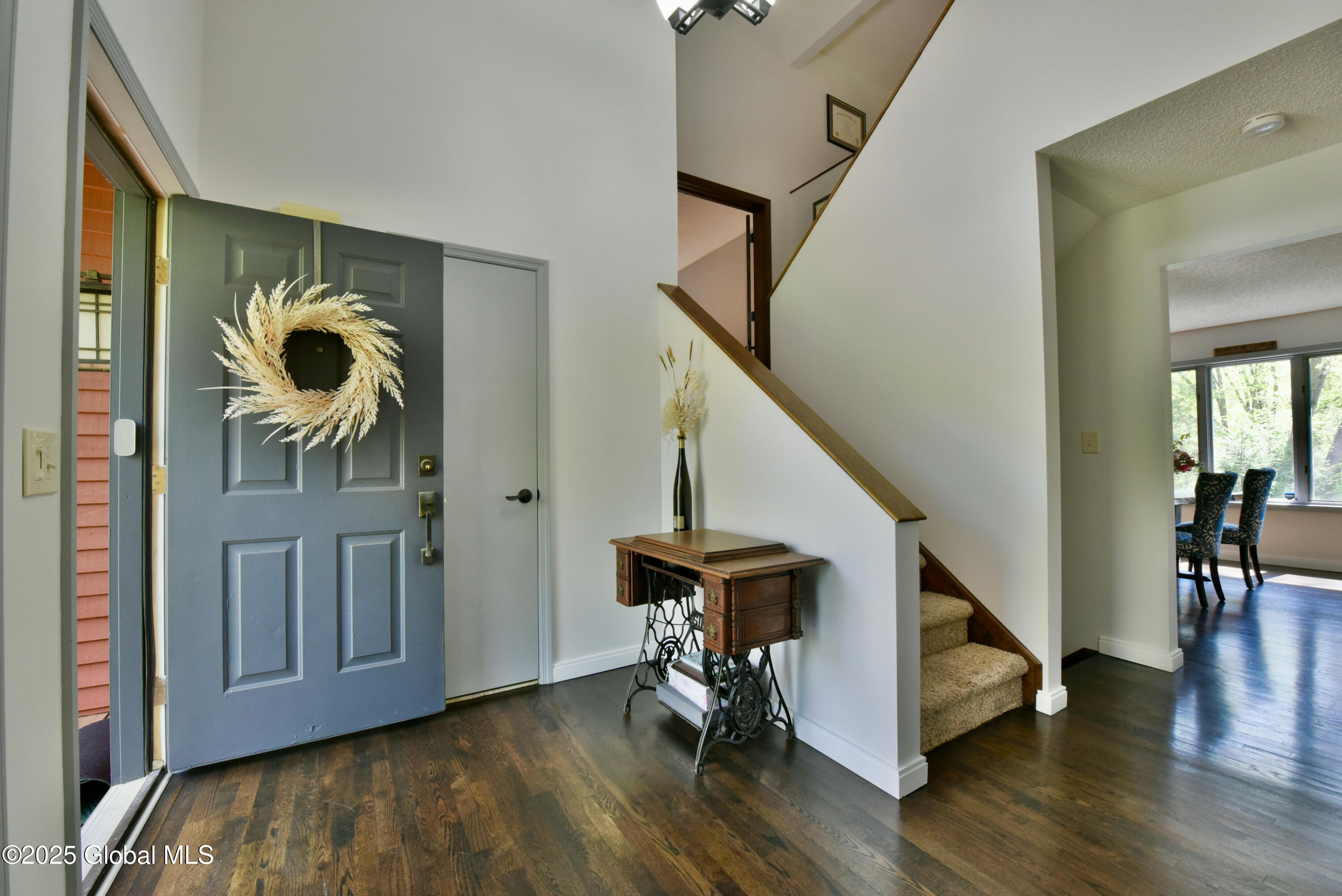 11 Orchard Park Drive, Clifton Park, New York image 5