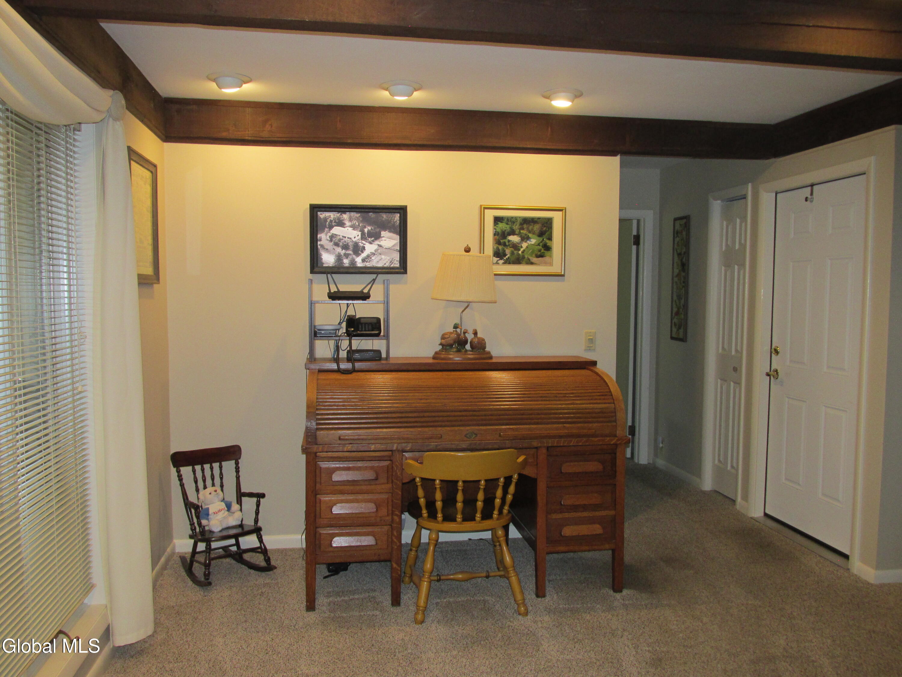 Ballston Lake, New York 12019, United States, 4 Bedrooms Bedrooms, ,3 BathroomsBathrooms,Residential,Active,218402