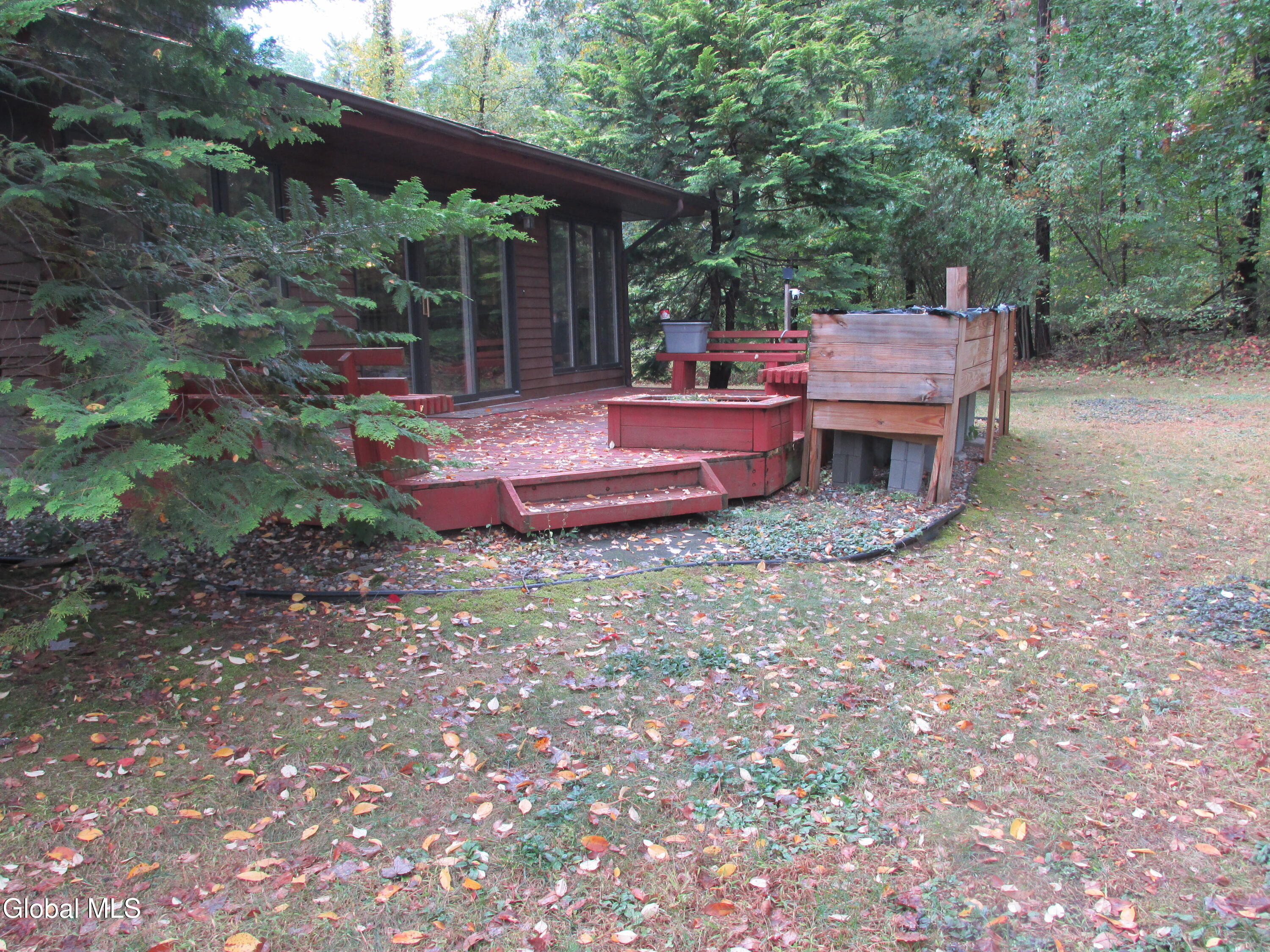 Ballston Lake, New York 12019, United States, 4 Bedrooms Bedrooms, ,3 BathroomsBathrooms,Residential,Active,218402